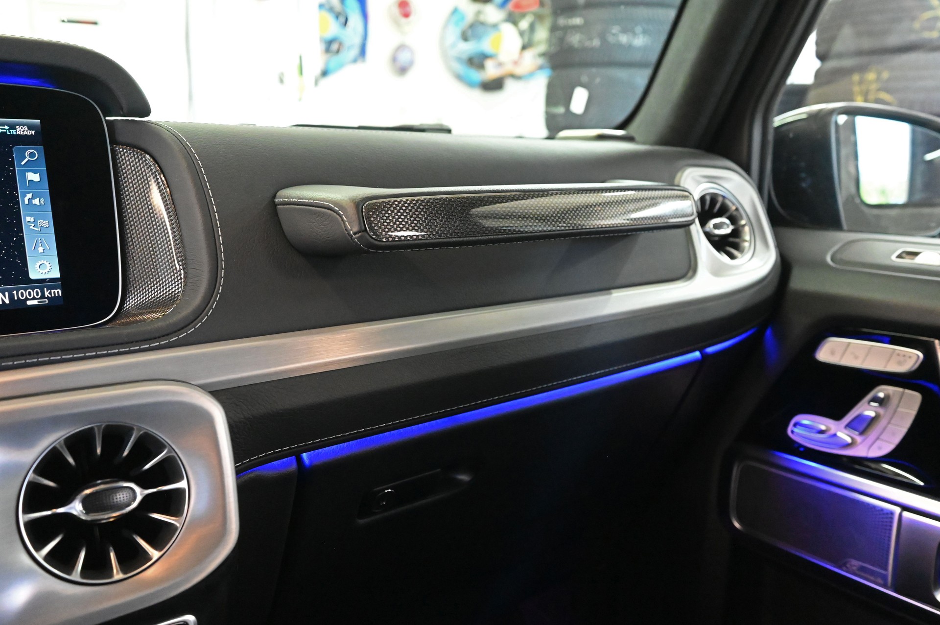 MERCEDES-BENZ G 400d AMG Line 9G-Tronic-image-22