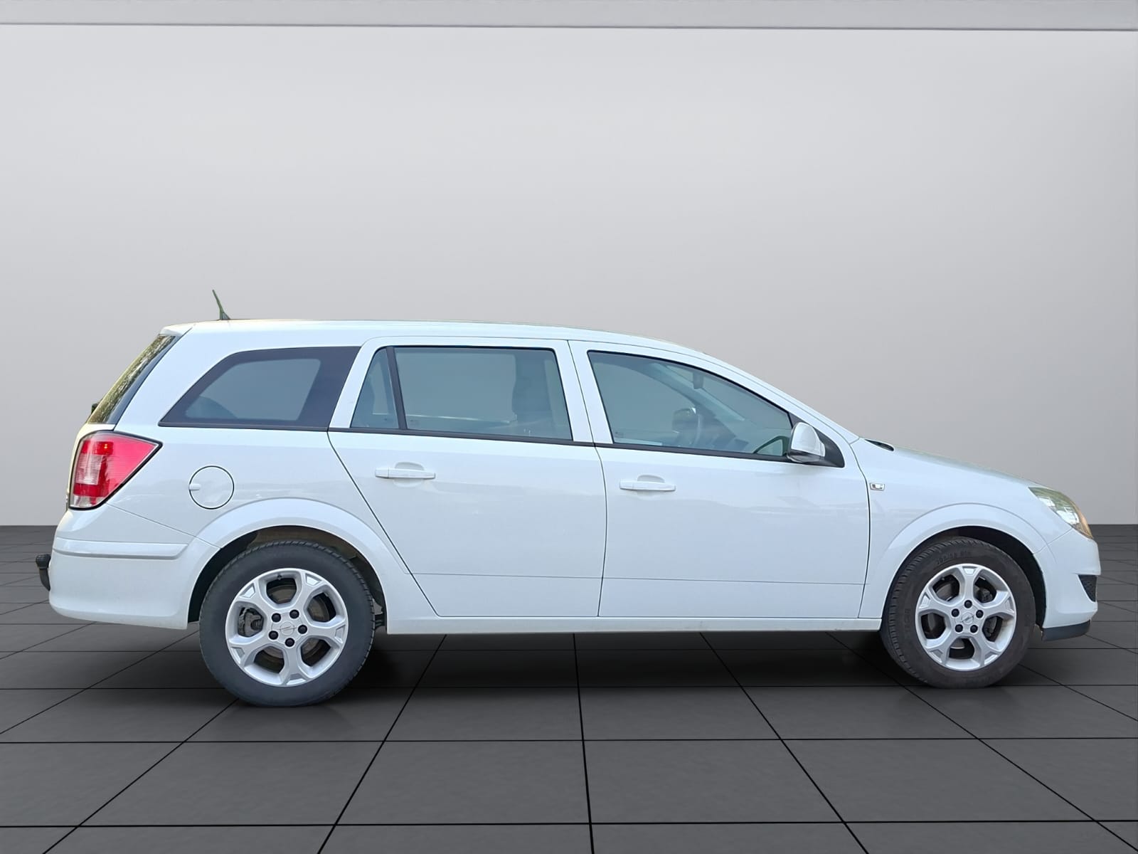 OPEL Astra Caravan 1.7 CDTi ecoFLEX Enjoy-image-7