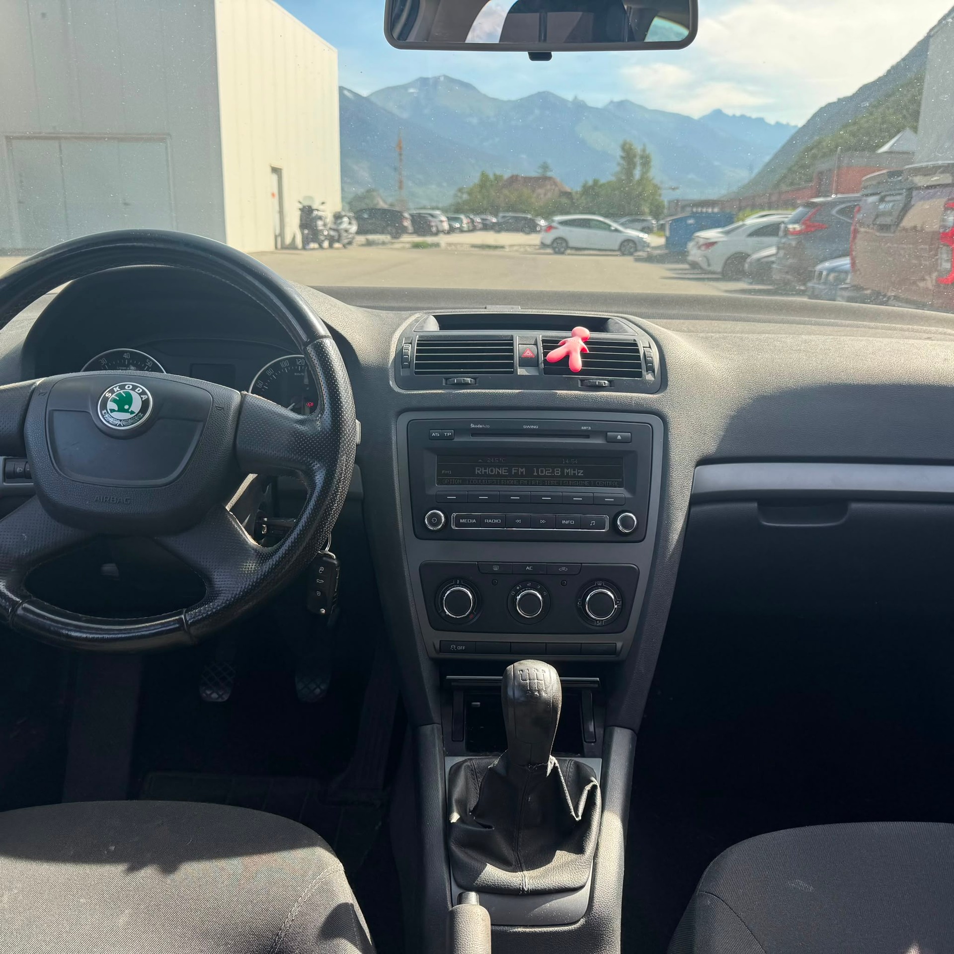 SKODA Octavia Combi 1.4 TSI Active-image-6