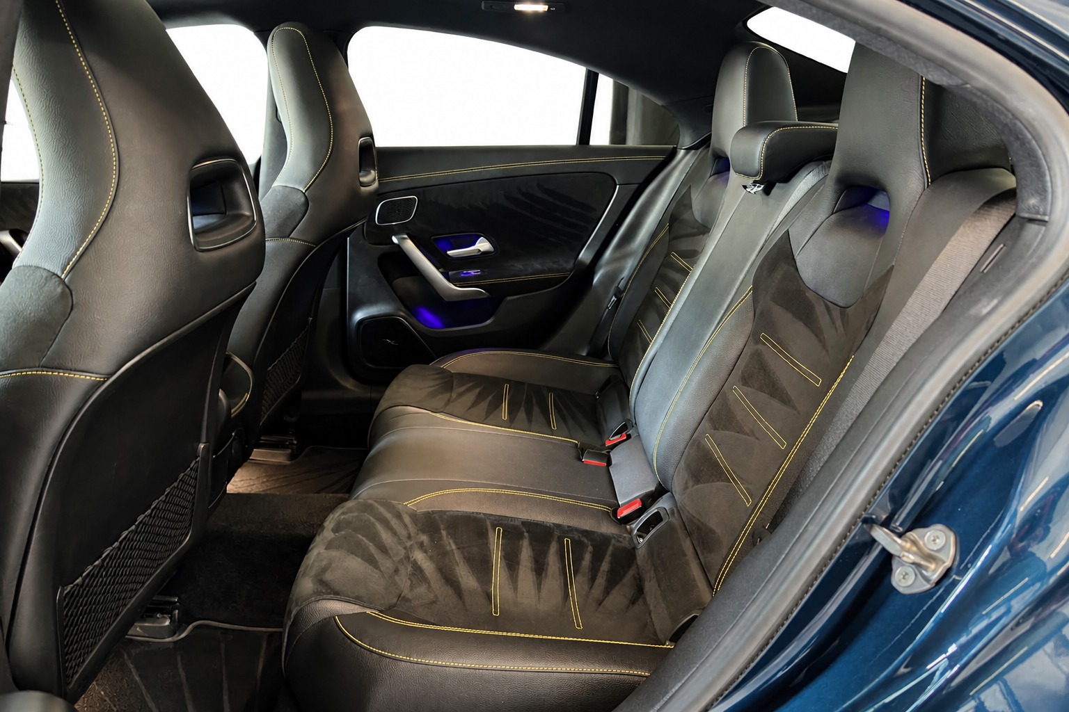 MERCEDES-BENZ CLA 45 S AMG 4Matic+ 8G-DCT-image-15