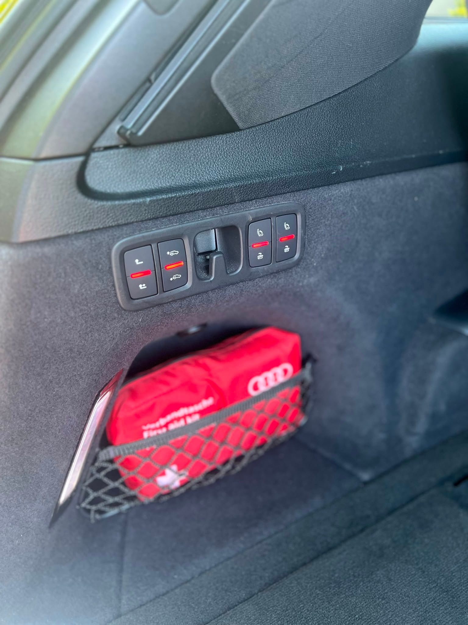 AUDI 3.0 V6 TDI 272 quattro S-Line T-Tronic-image-12