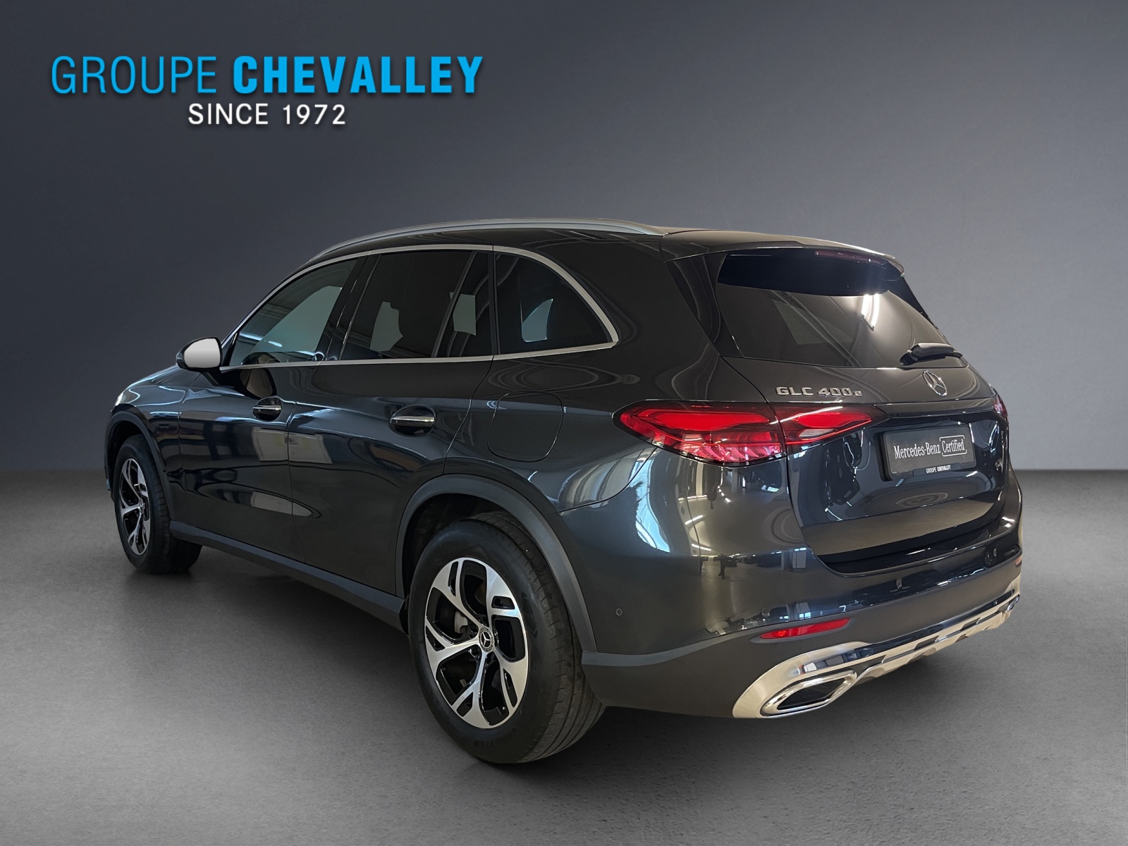 MERCEDES-BENZ GLC 400 e 4M 9G-Tronic-showroom-element-3