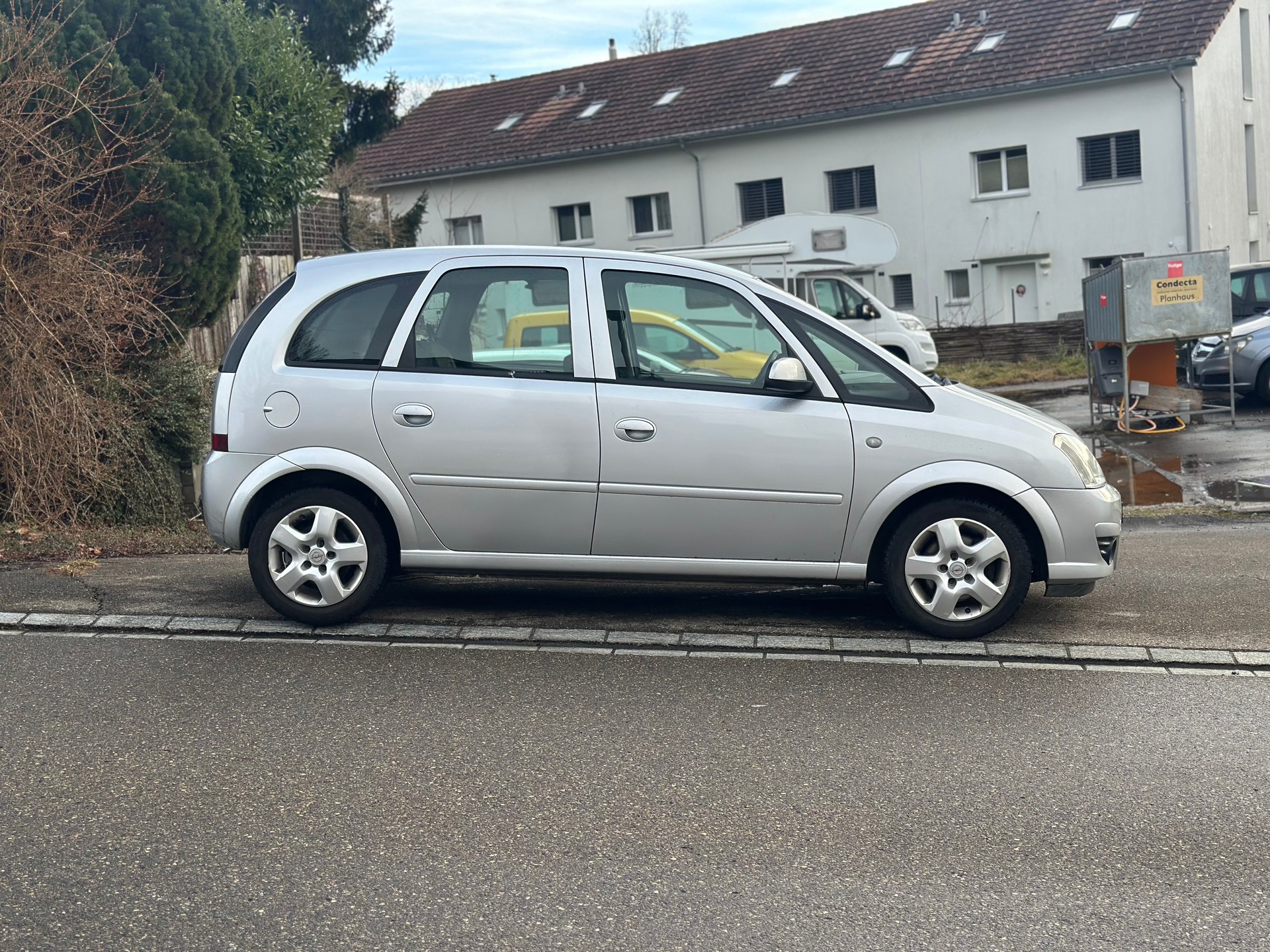 OPEL Meriva 1.8i 16V Cosmo-image-3