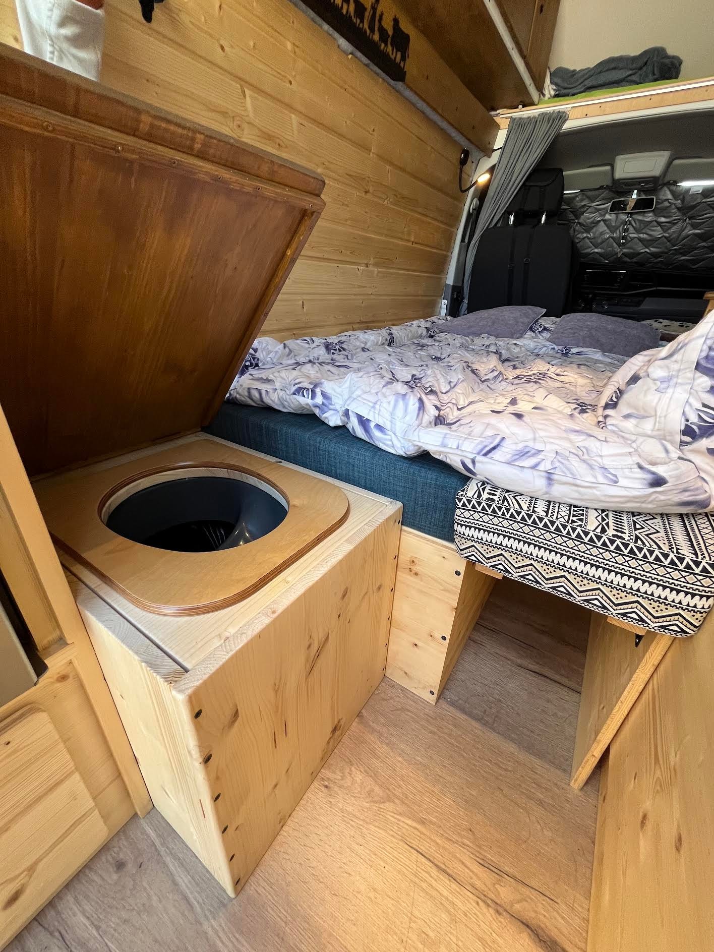 VW T6.1 2L 150CV 4Motion boîte automatique DSG aménagement camper récent, comme neuf-image-12