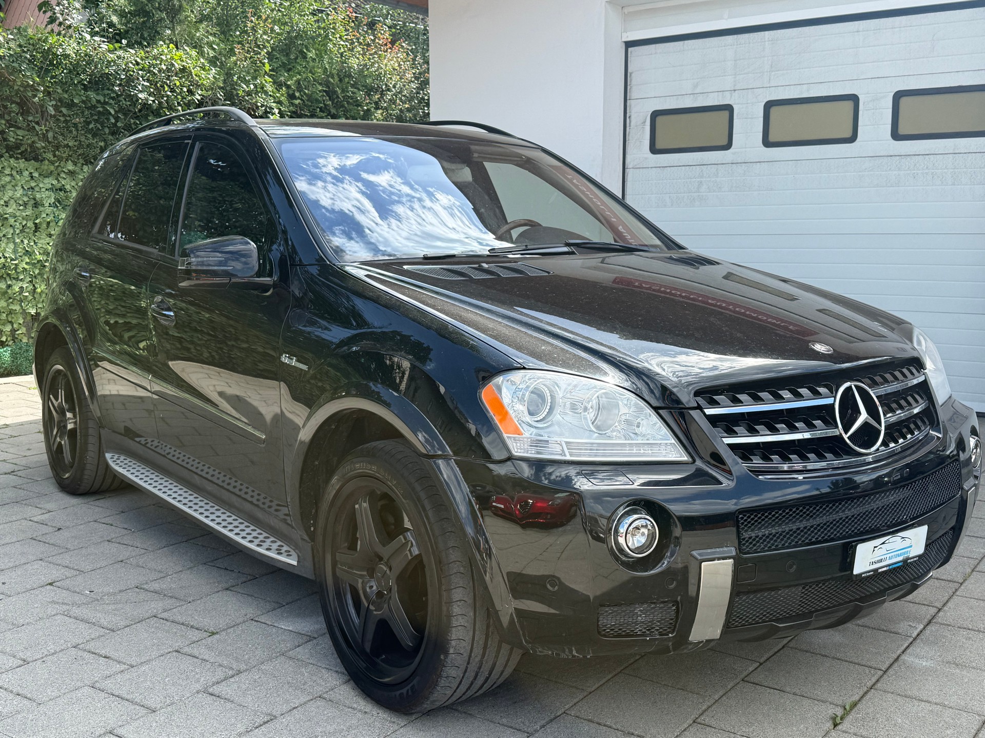 MERCEDES-BENZ ML 63 AMG