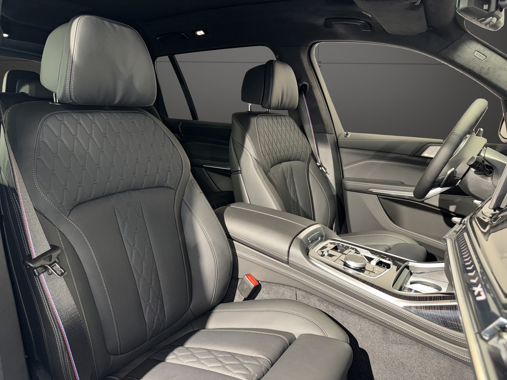 BMW X7 40d xDrive SAG-image-15