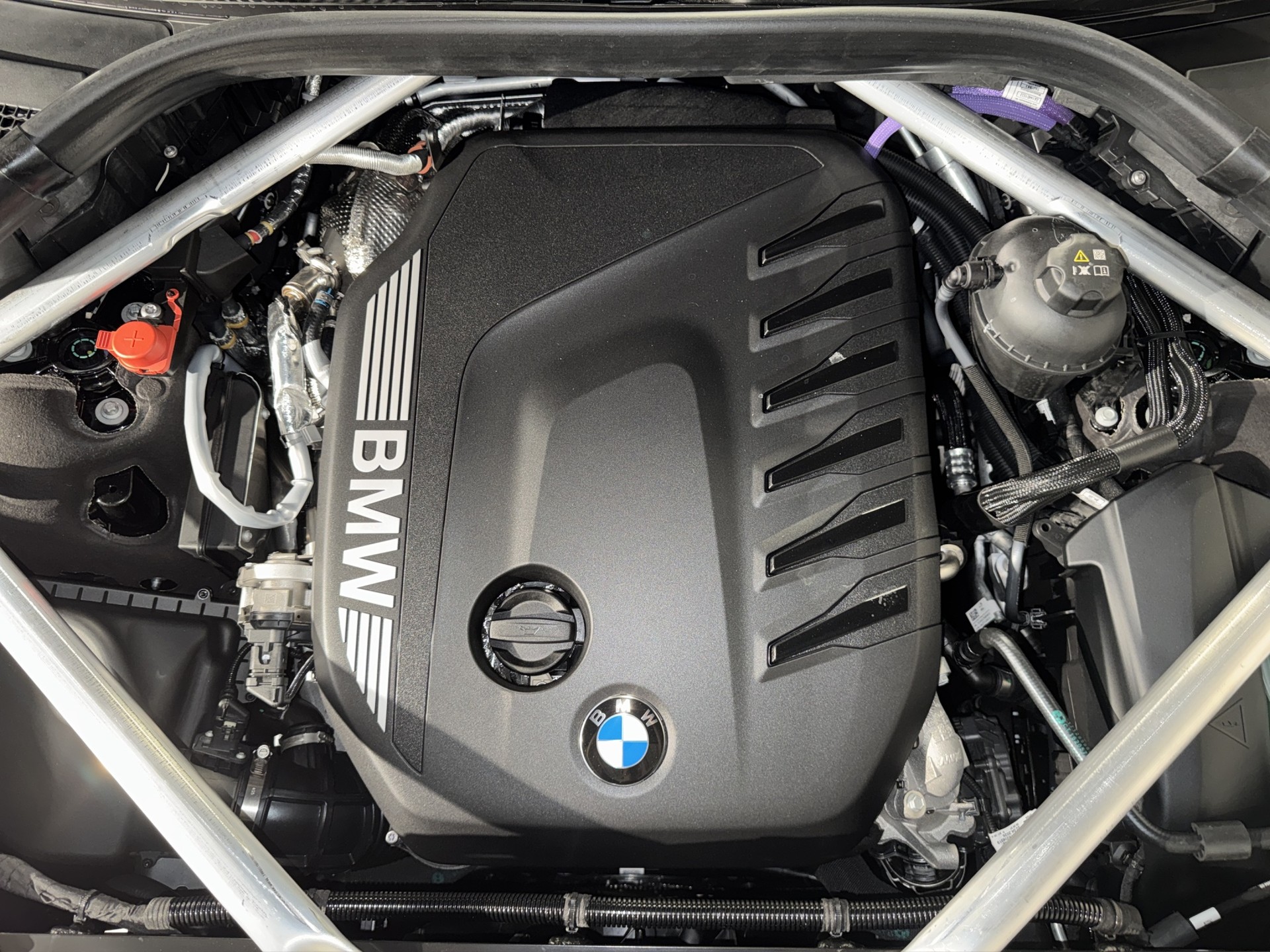 BMW X7 40d xDrive SAG-image-21