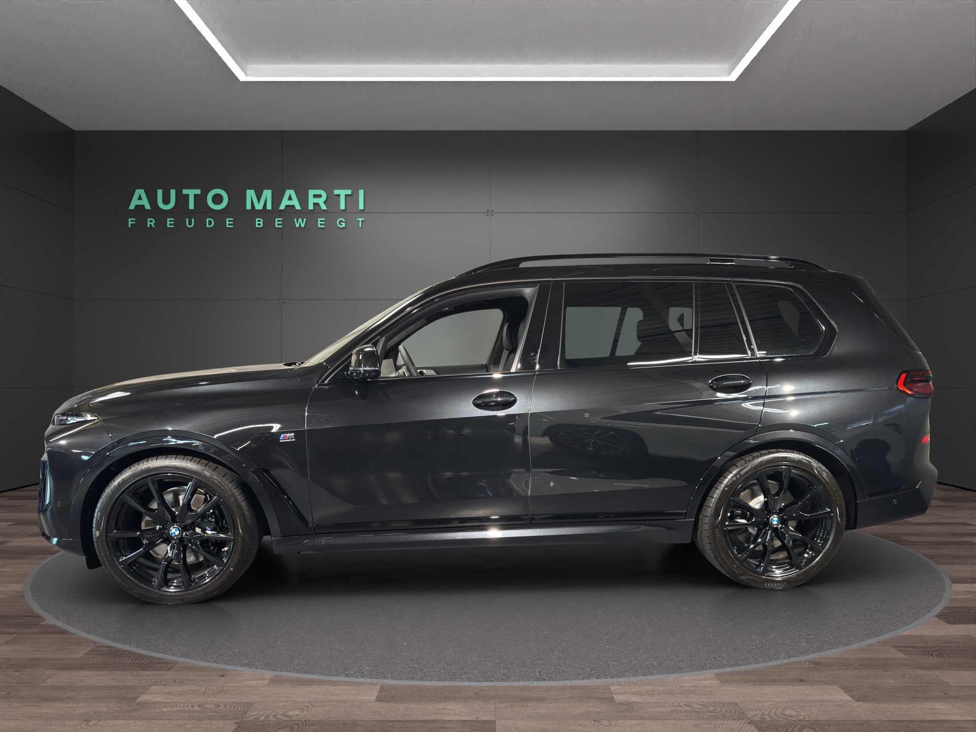 BMW X7 40d xDrive SAG-showroom-element-2