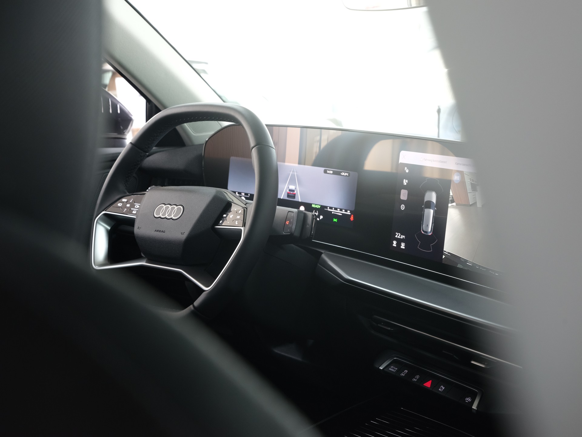 AUDI Q3 SUV TFSI quattro 150 kW S tronic *Werksgarantie* *1.Hand* *Neuwagen*-image-26