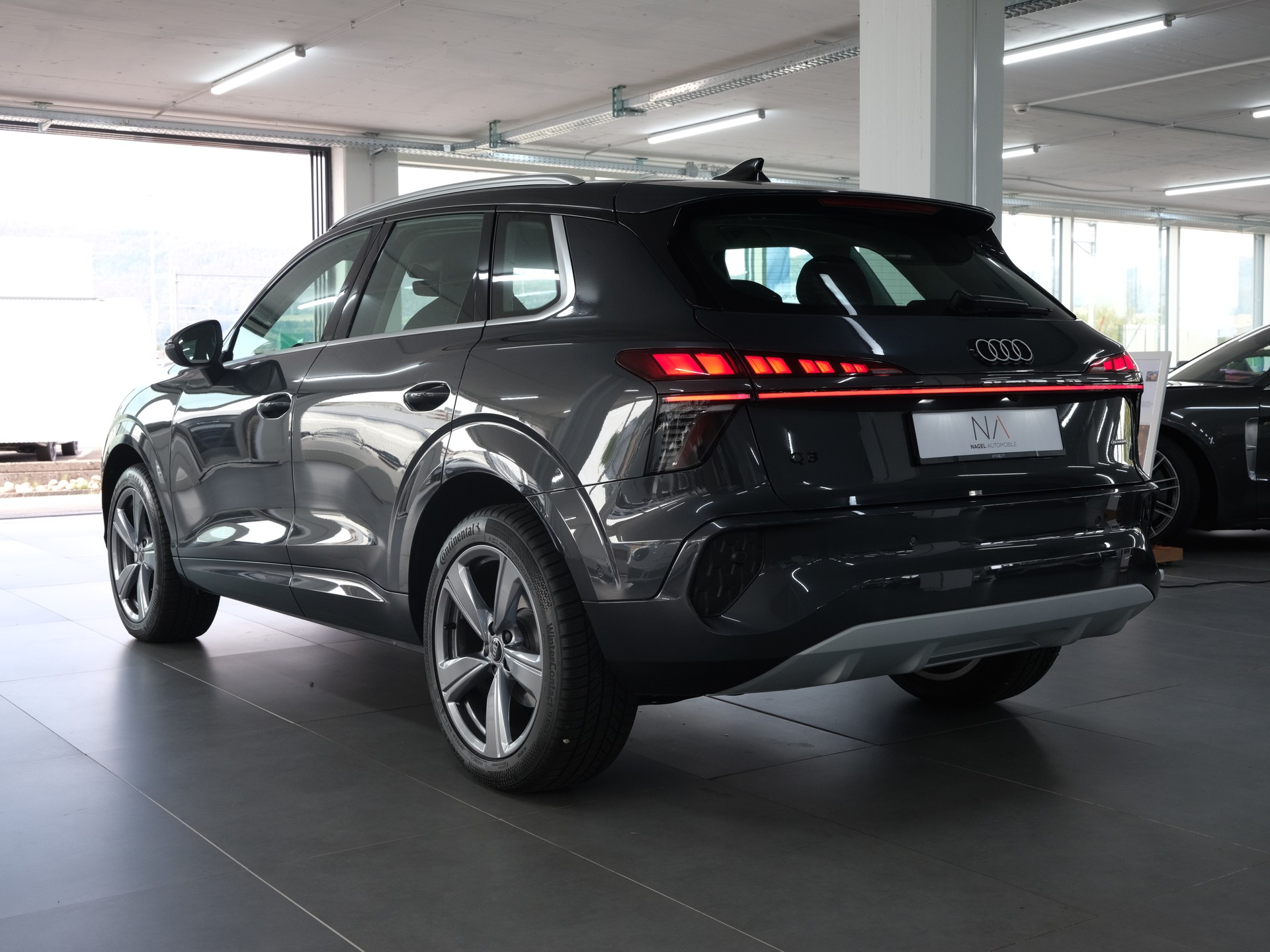 AUDI Q3 SUV TFSI quattro 150 kW S tronic *Werksgarantie* *1.Hand* *Neuwagen*-image-5