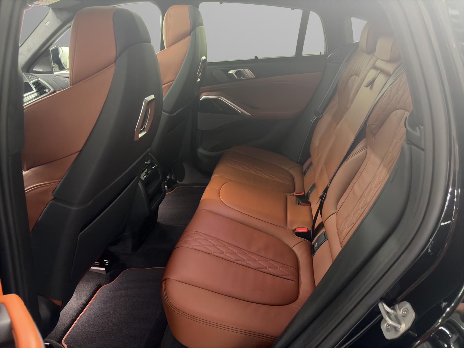 BMW X6 30d xDrive-image-13