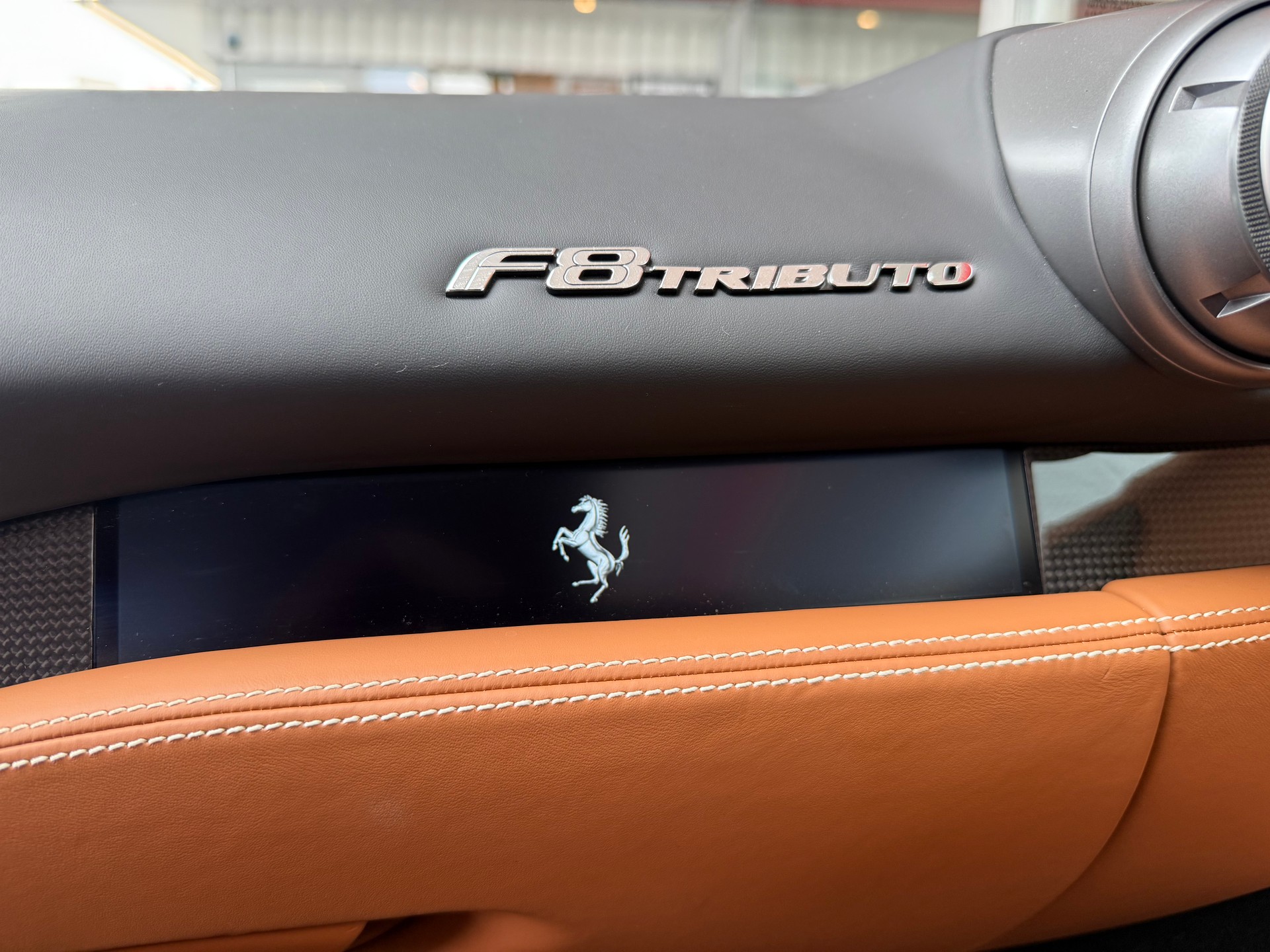 FERRARI F8 Tributo-image-9