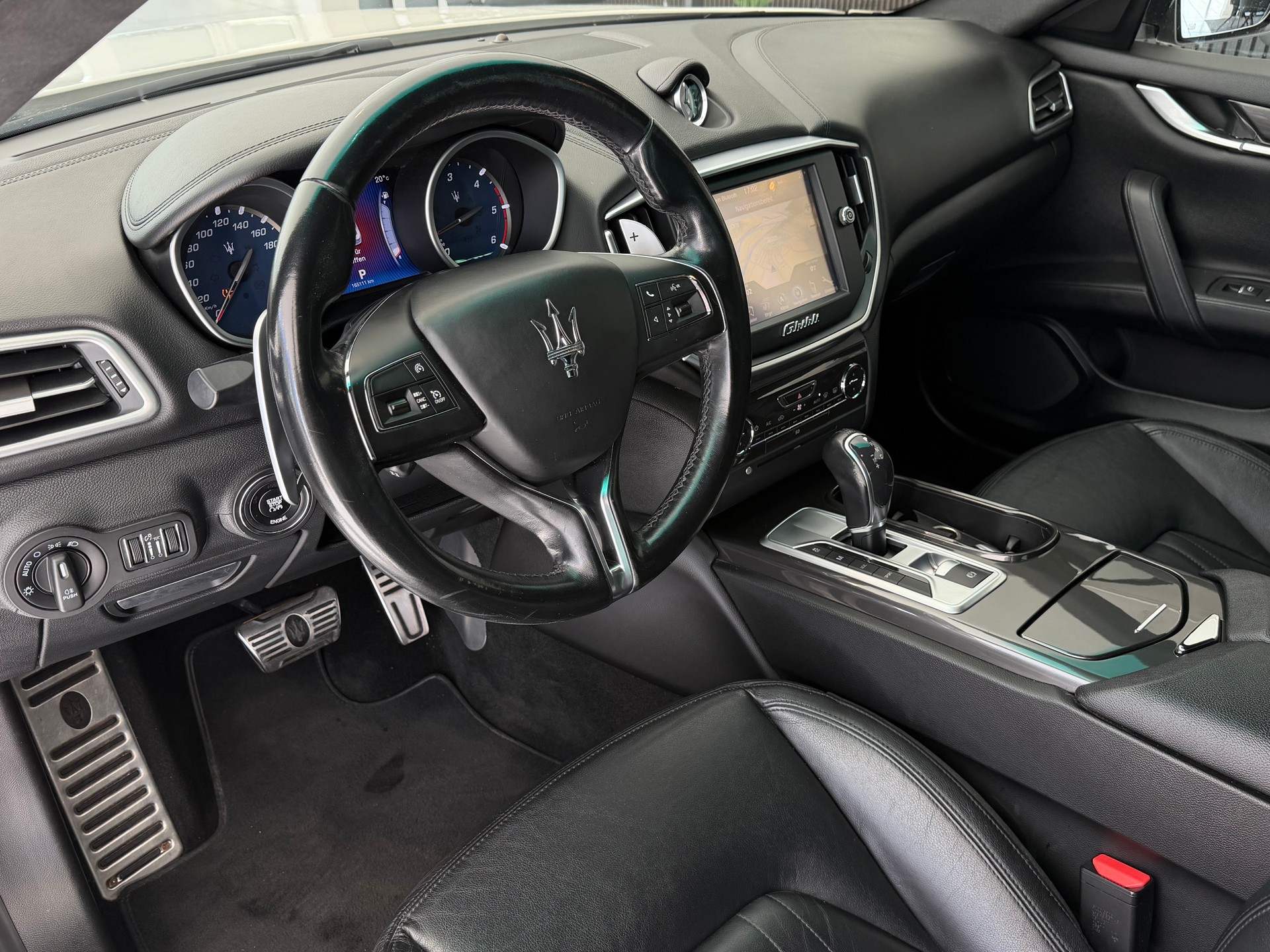 MASERATI Ghibli Sport D 3.0 V6 Automatica **Frisch ab MFK**-image-12