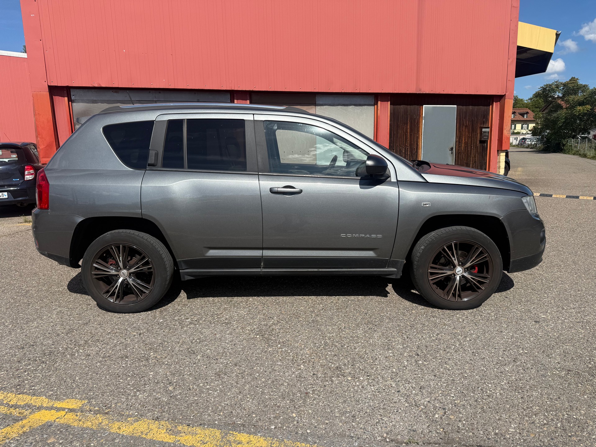 JEEP Compass 2.4 Limited CVT-image-3