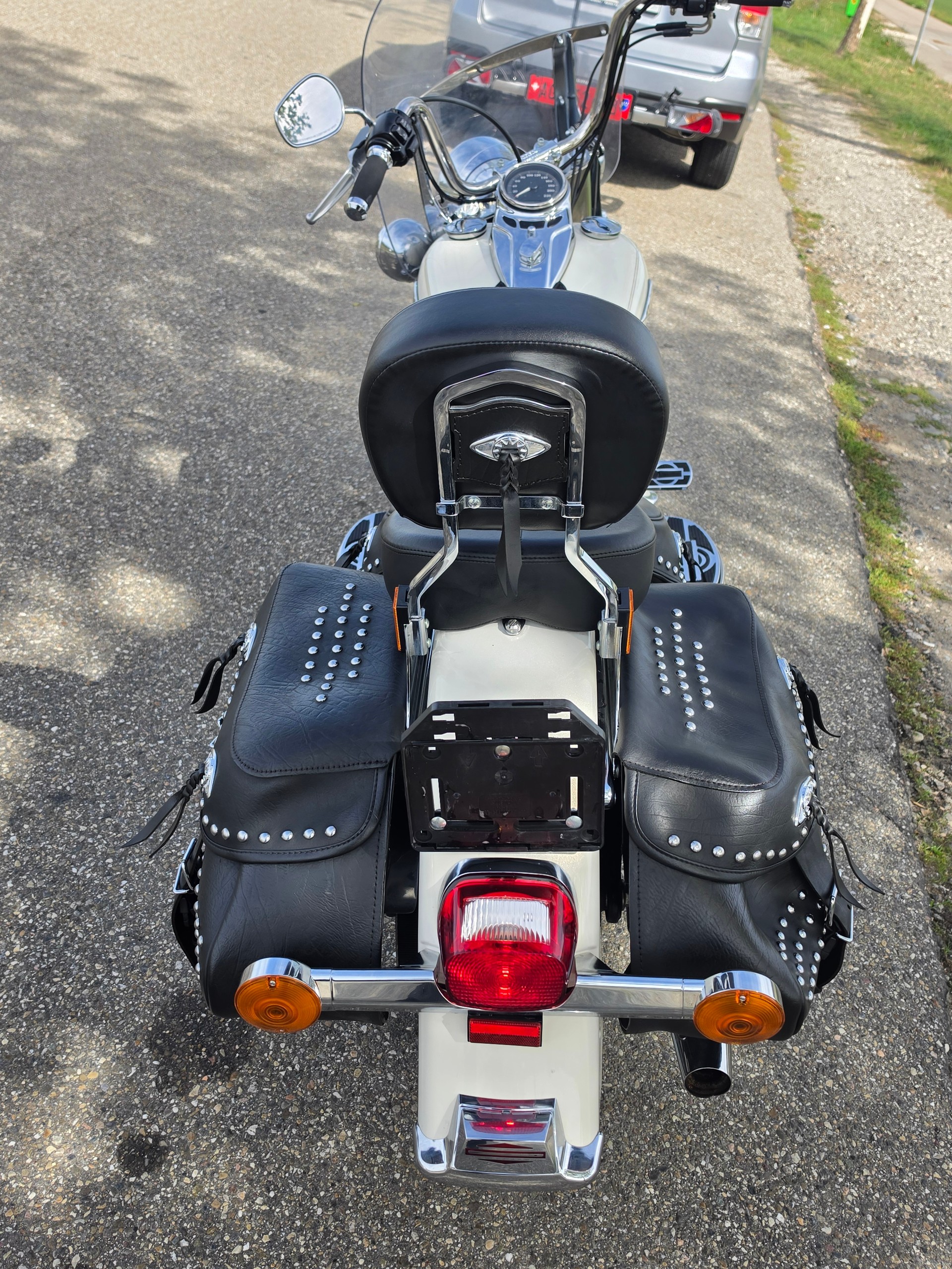 HARLEY-DAVIDSON Heritage Classic 103-image-1