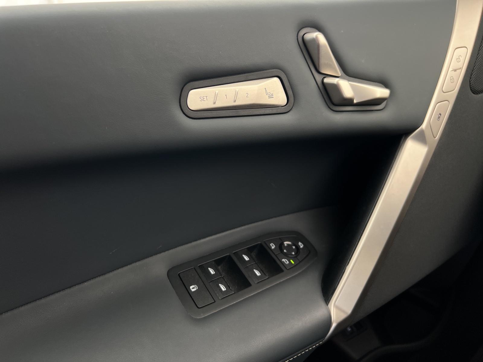 BMW iX xDrive40 (CH)🔋-image-18