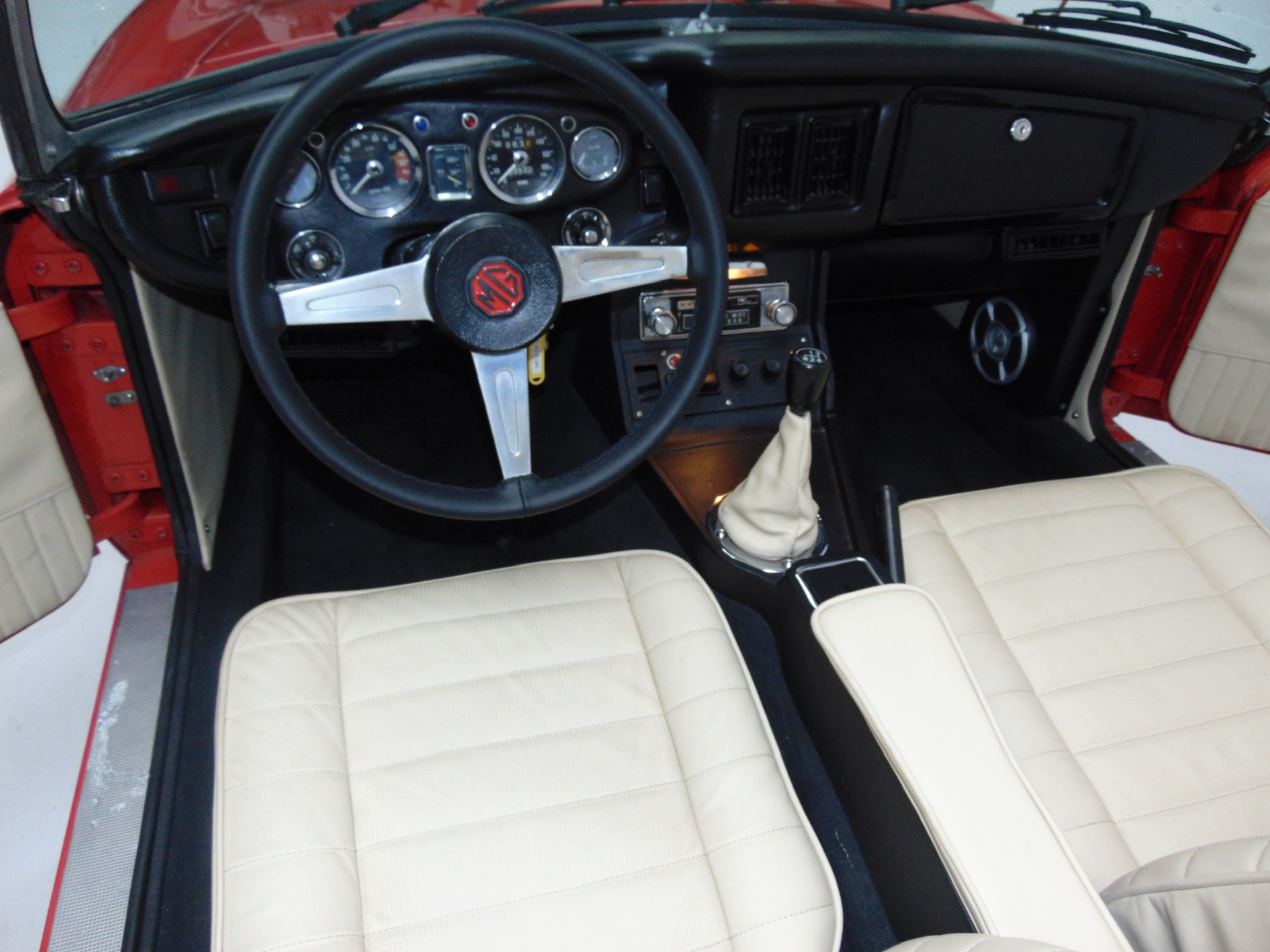 MG MGB-image-3
