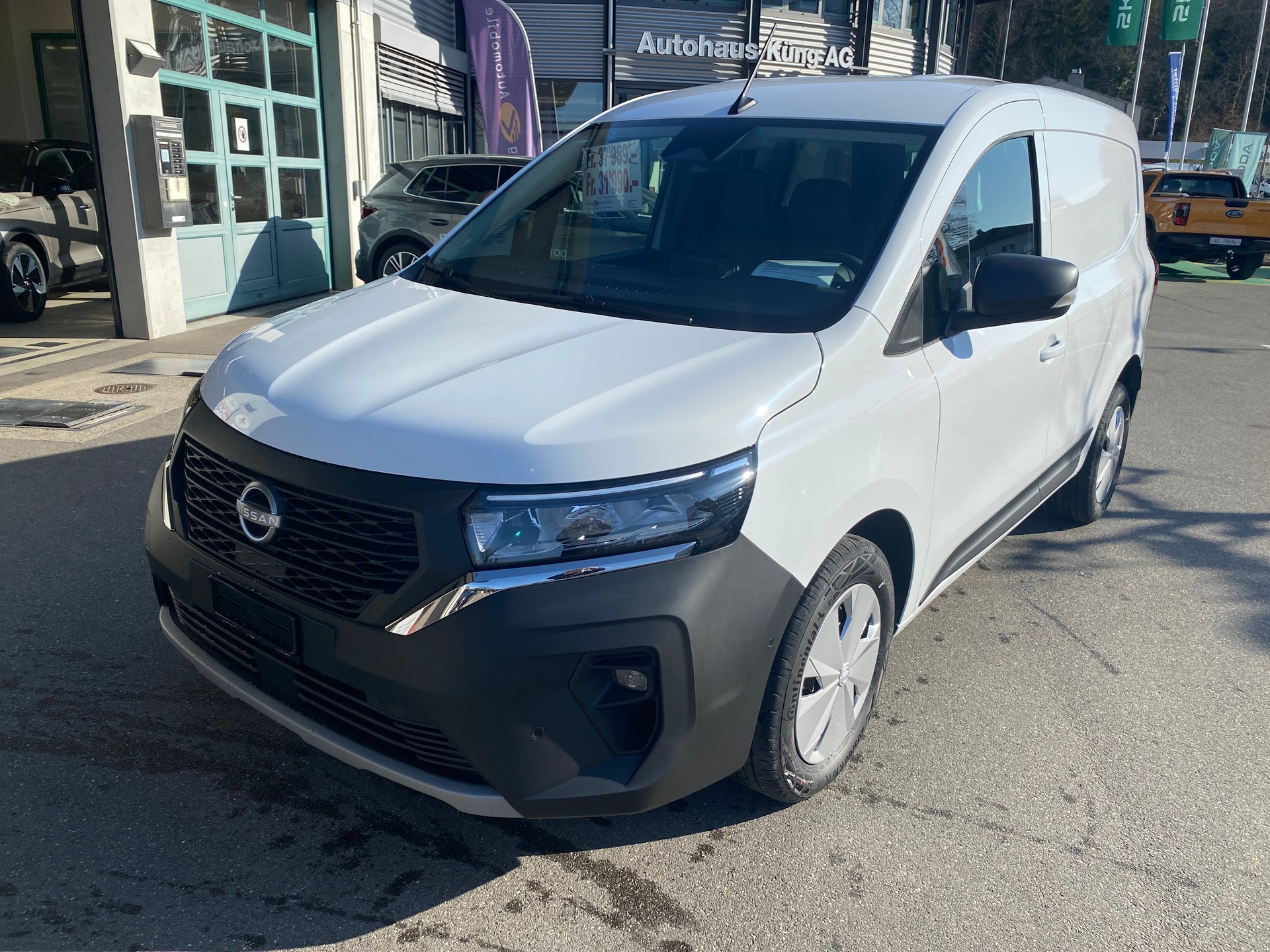 NISSAN Townstar 1.3 DIG-T L1 N-Conneta DCT-showroom-element-1