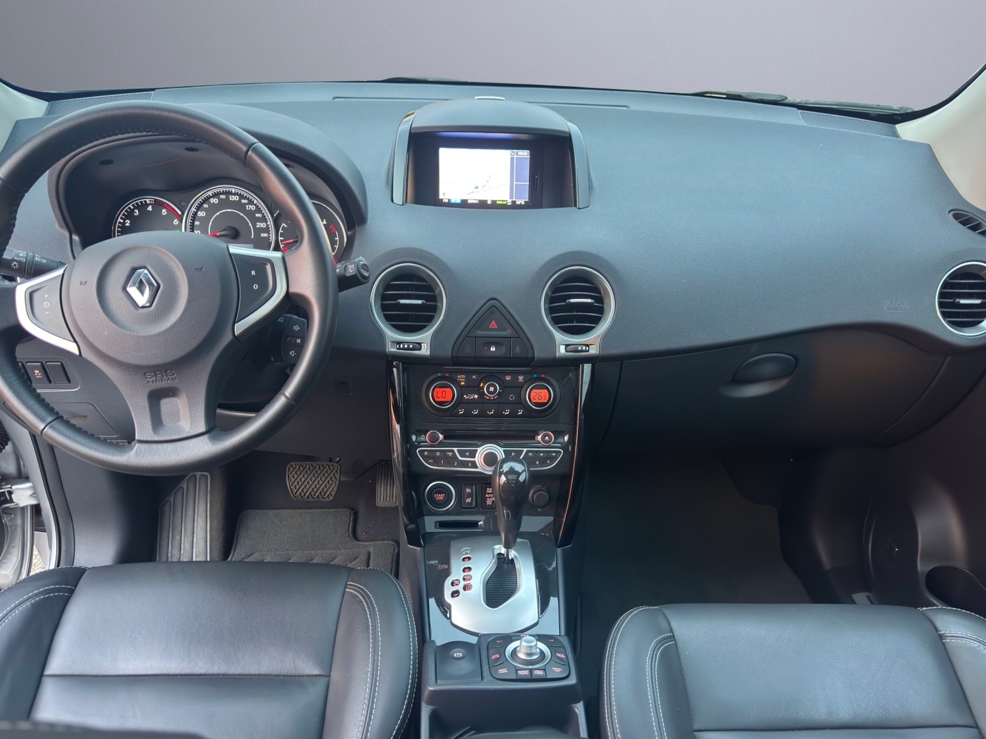RENAULT Koleos 2.0 dCi Bose 4x4 Automatic-image-12