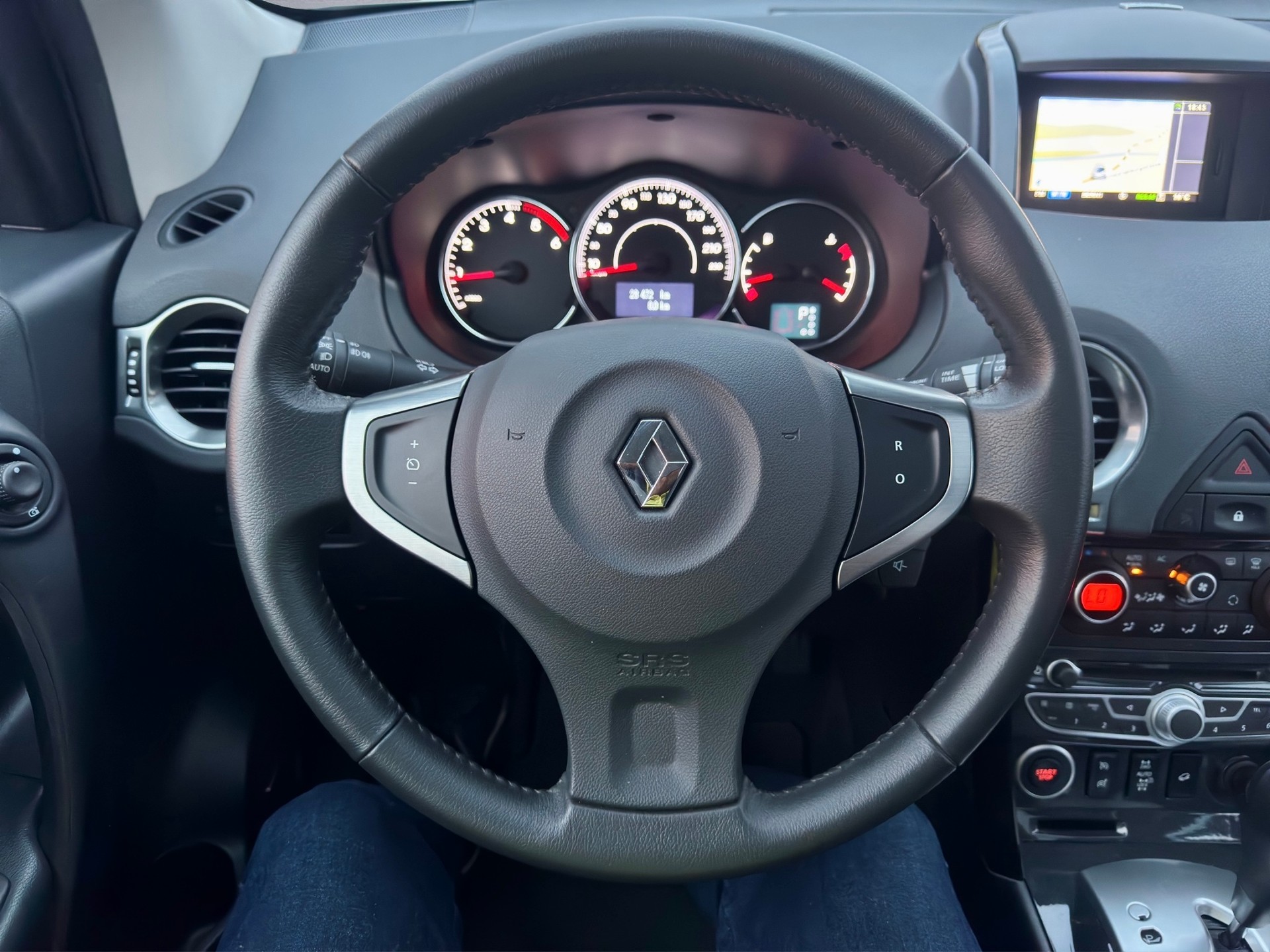 RENAULT Koleos 2.0 dCi Bose 4x4 Automatic-image-13
