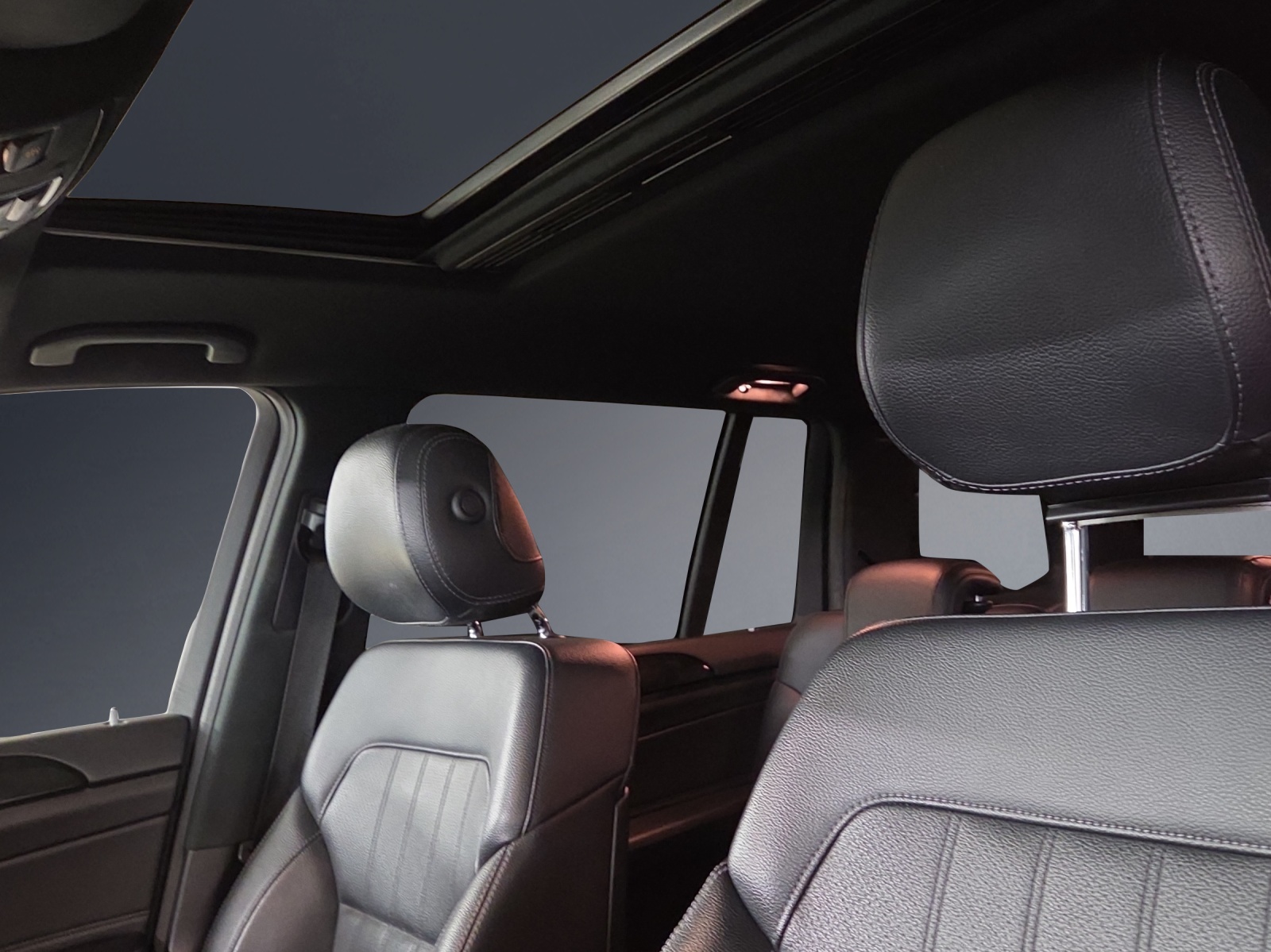 MERCEDES-BENZ GLS 350 d 4Matic-image-7
