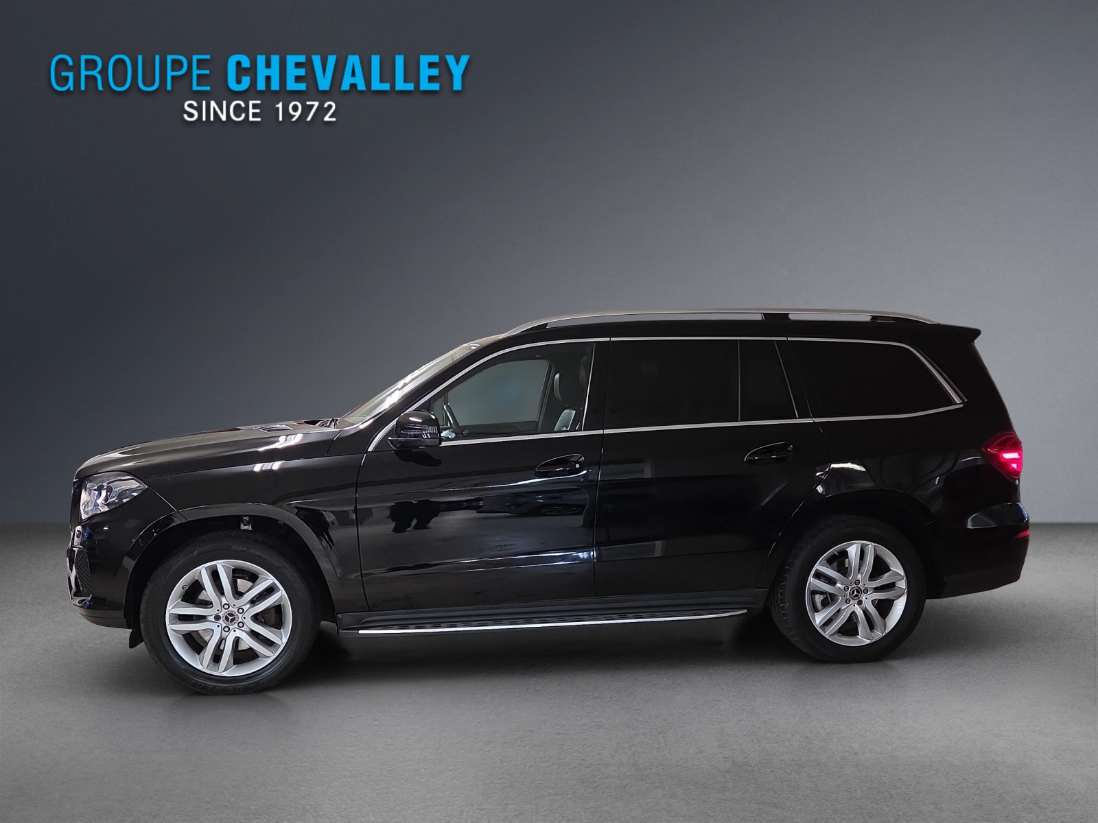 MERCEDES-BENZ GLS 350 d 4Matic-showroom-element-2