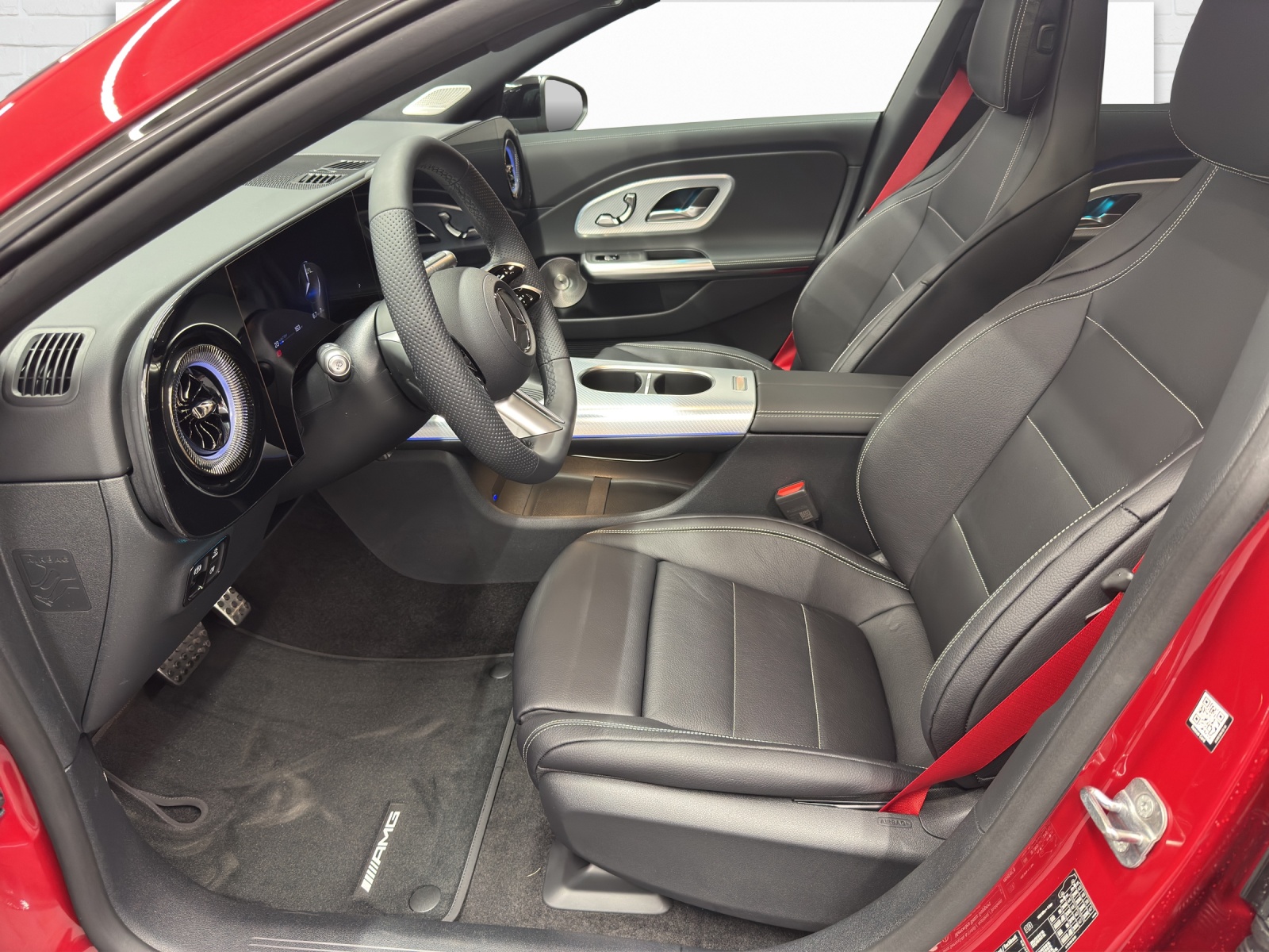 MERCEDES-BENZ CLA 350 AMG Line 4Matic-image-6