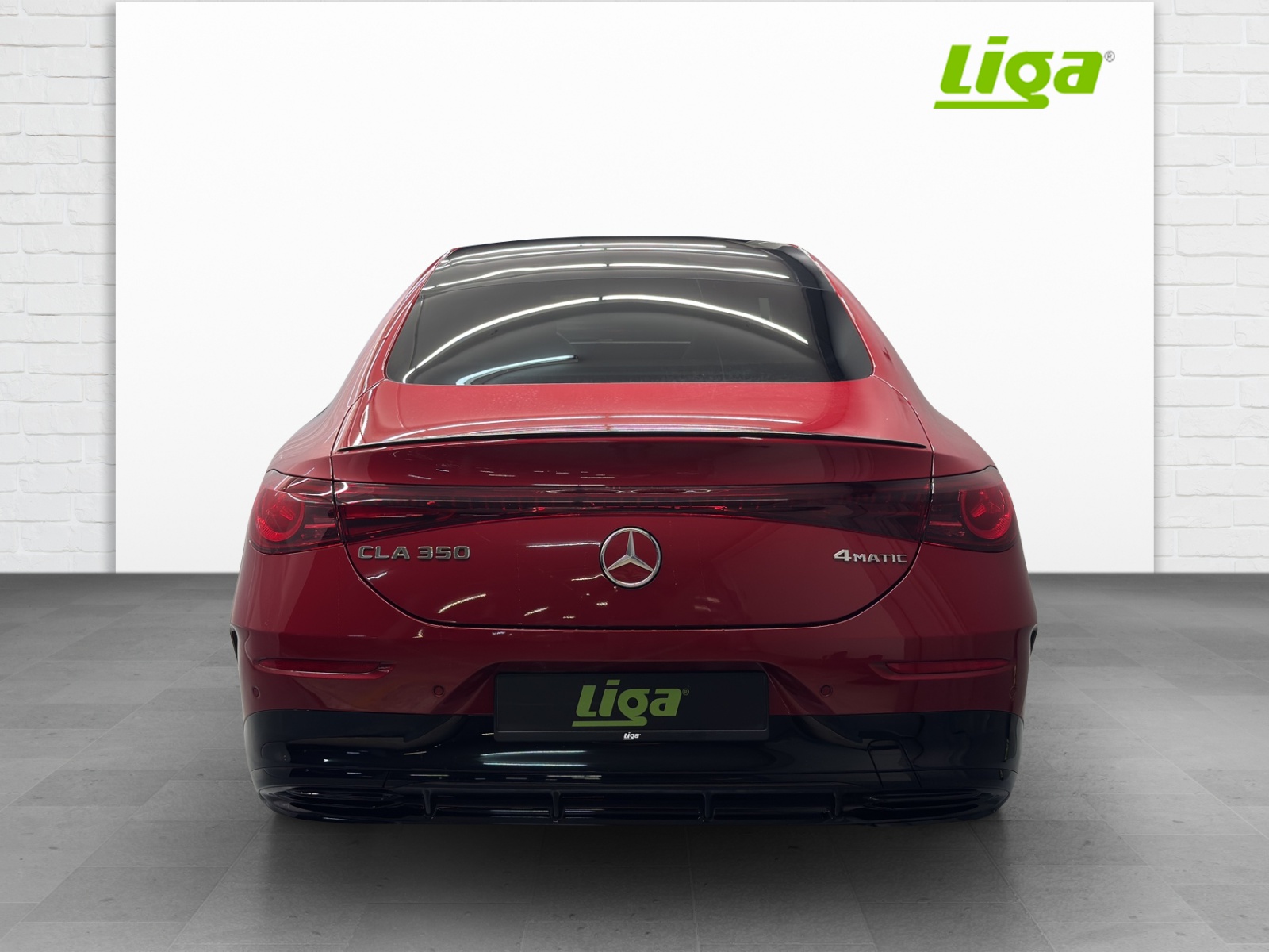 MERCEDES-BENZ CLA 350 AMG Line 4Matic-image-4