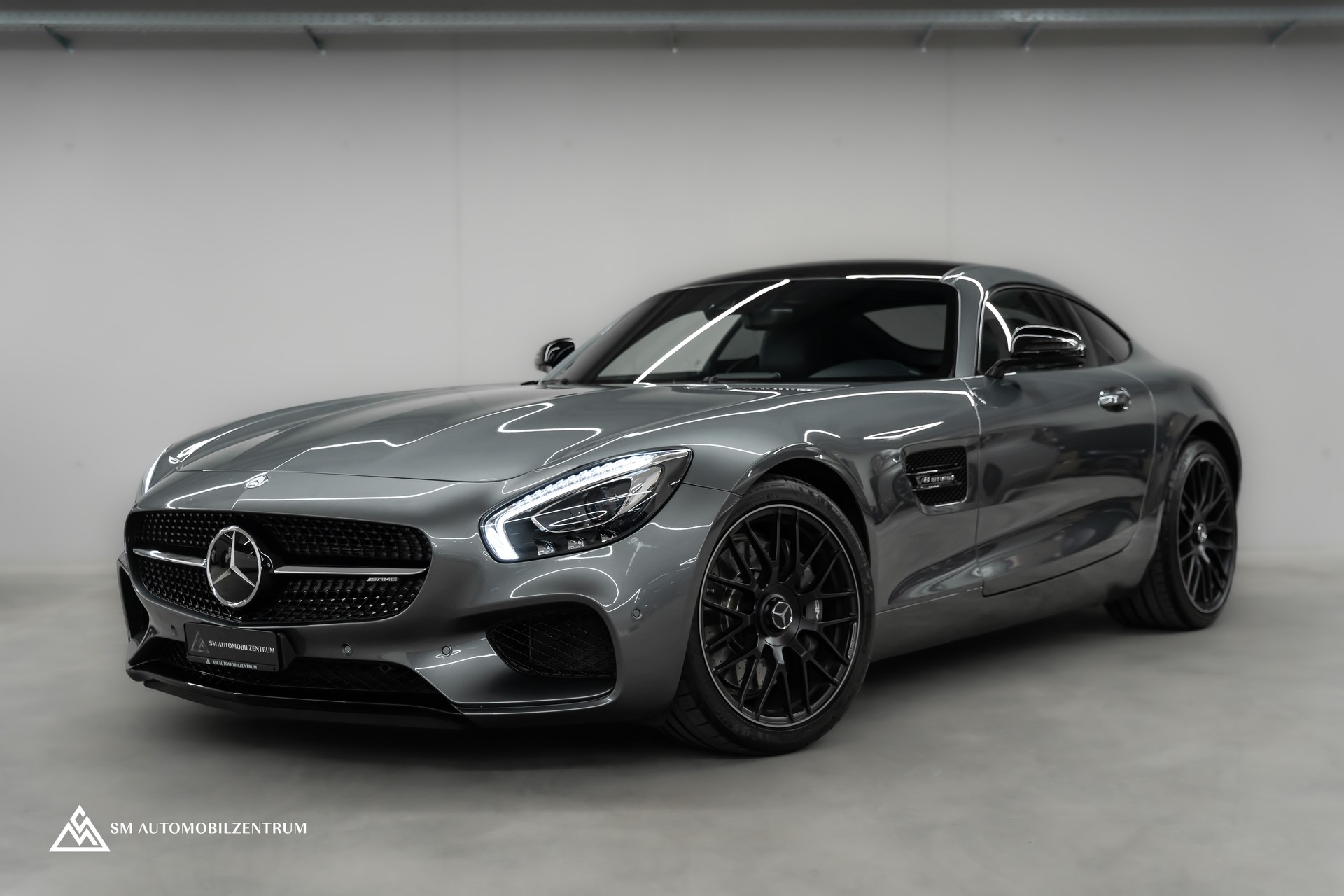 MERCEDES-BENZ AMG GT Coupé / OHNE OPF / Panorama / Performance Abgasanlage / Memory