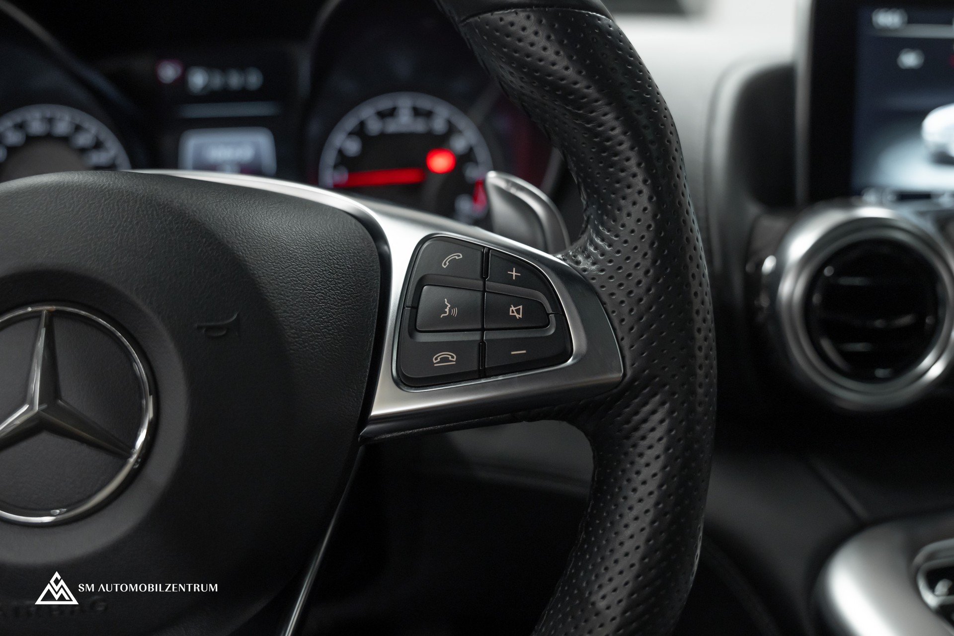 MERCEDES-BENZ AMG GT Coupé / OHNE OPF / Panorama / Performance Abgasanlage / Memory-image-22