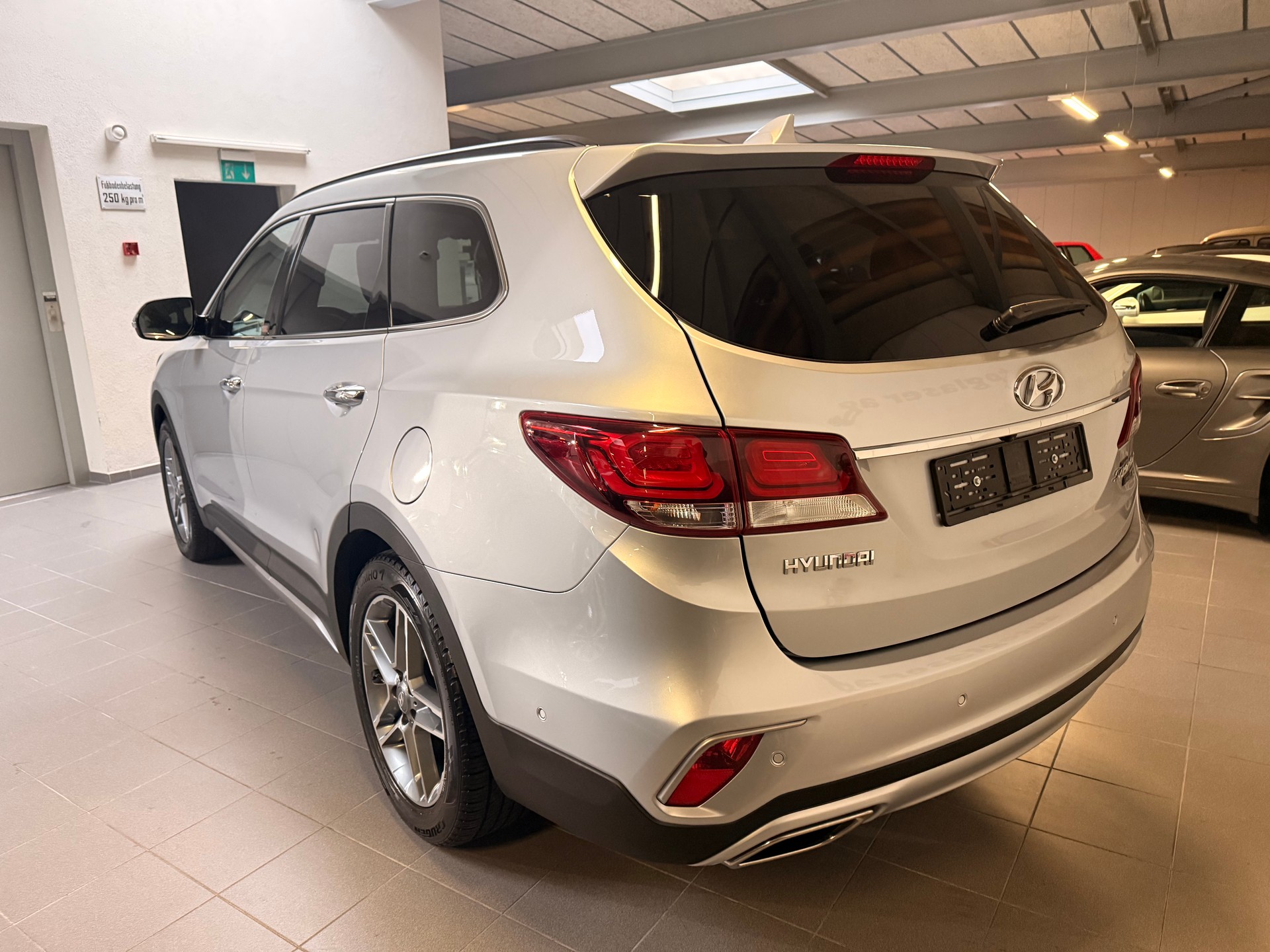 HYUNDAI Gr.SantaFe 2.2 CRDI Vertex 4WD Automatic-image-7