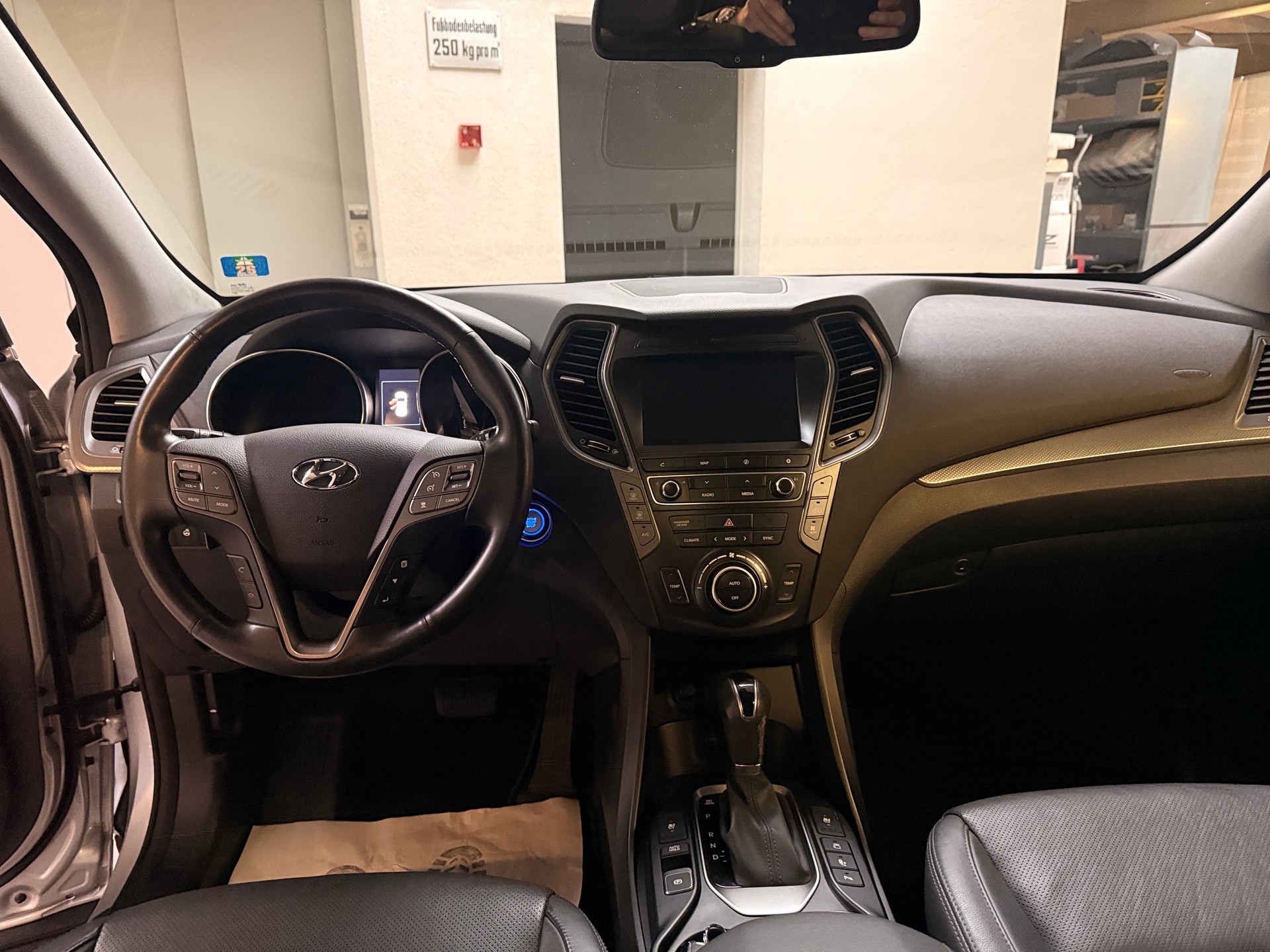 HYUNDAI Gr.SantaFe 2.2 CRDI Vertex 4WD Automatic-image-13