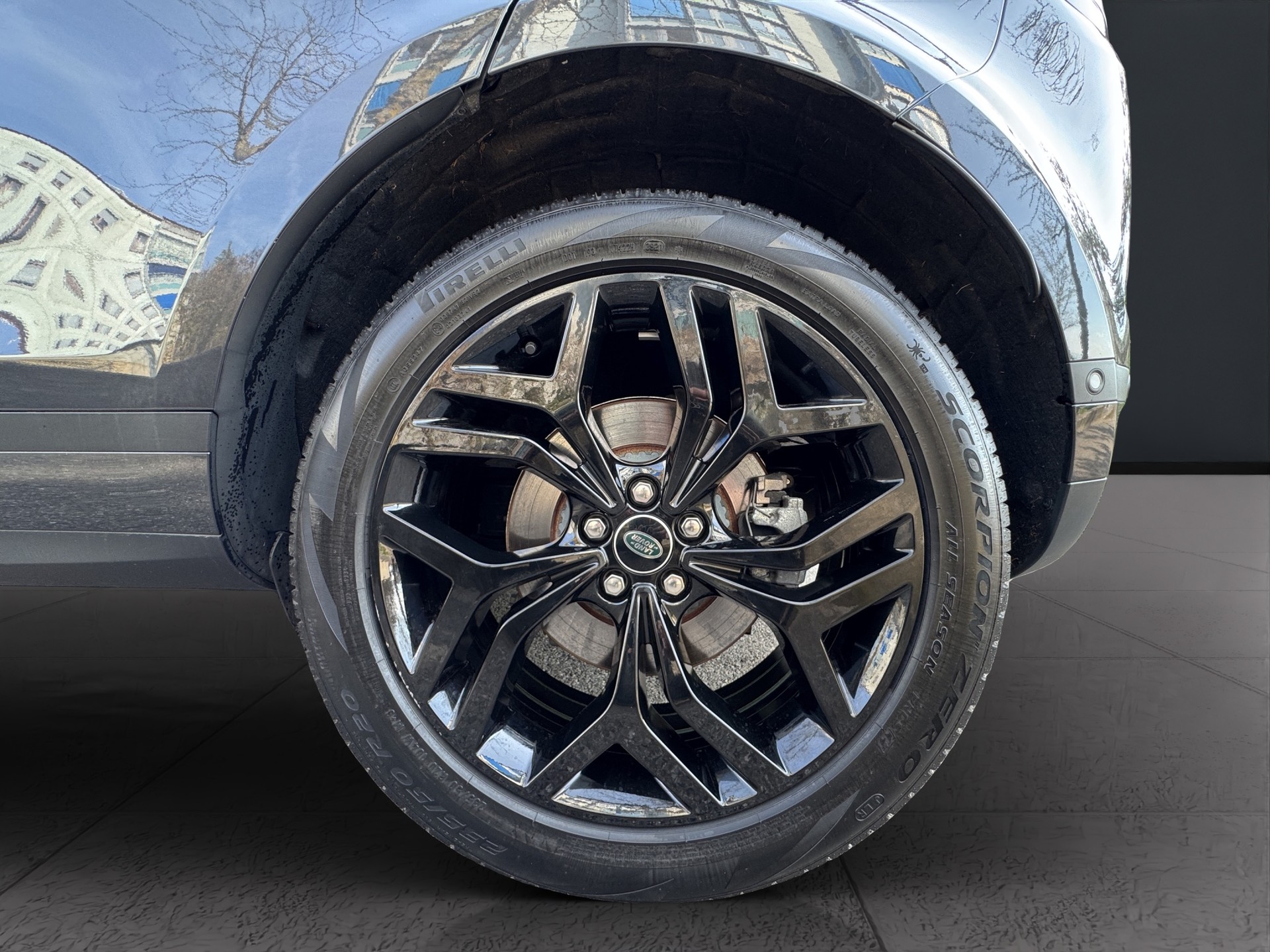 LAND ROVER Range Rover Evoque R-Dynamic P 250 SE AT9-image-24