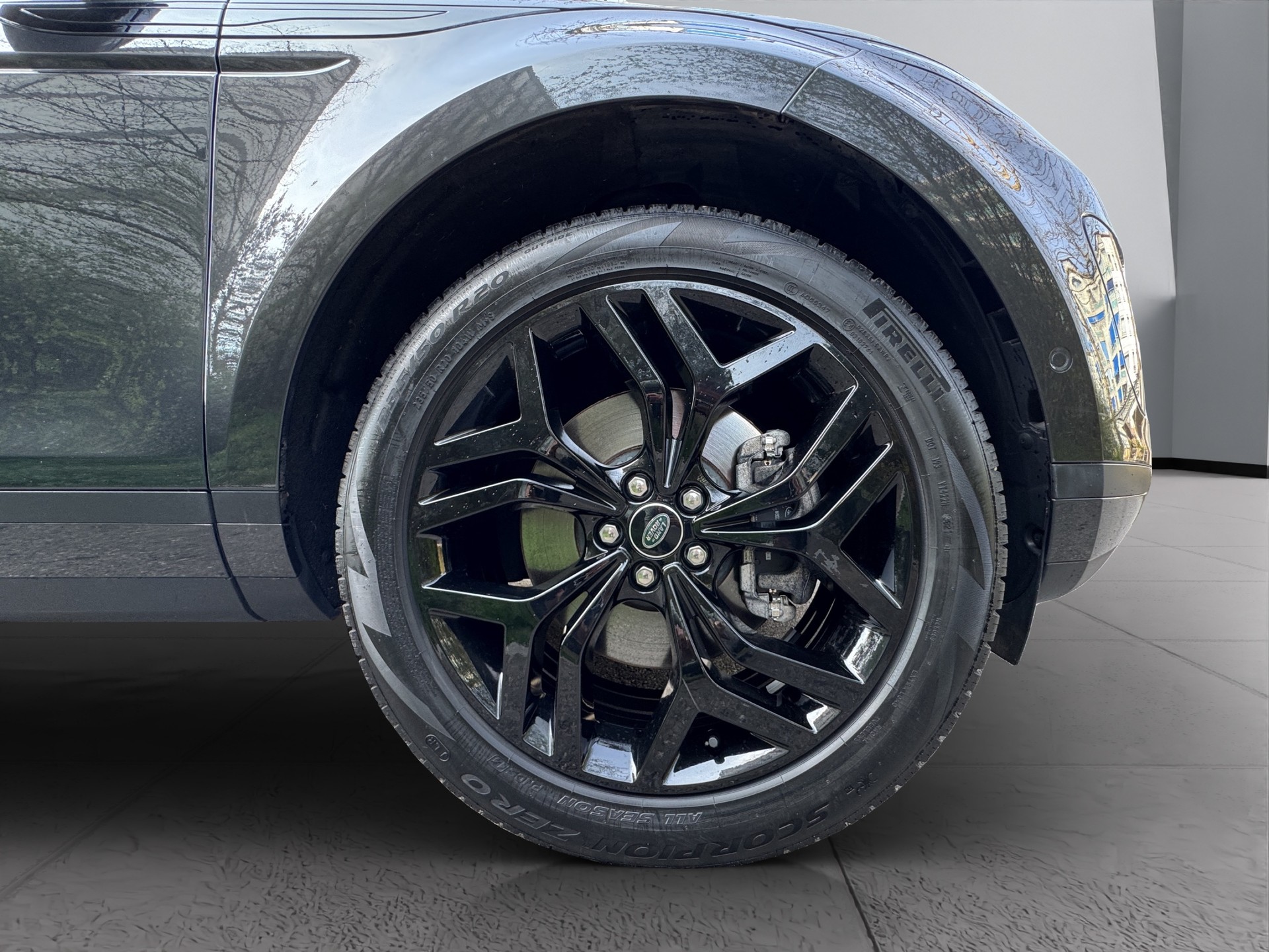 LAND ROVER Range Rover Evoque R-Dynamic P 250 SE AT9-image-23