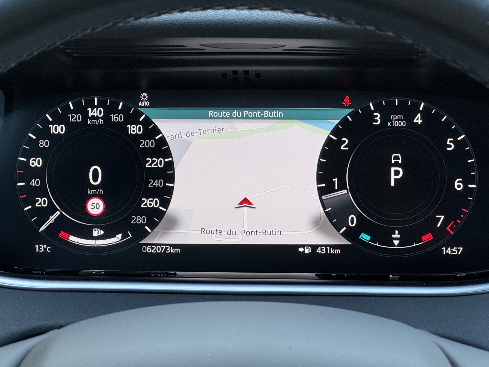 LAND ROVER Range Rover Evoque R-Dynamic P 250 SE AT9-image-9