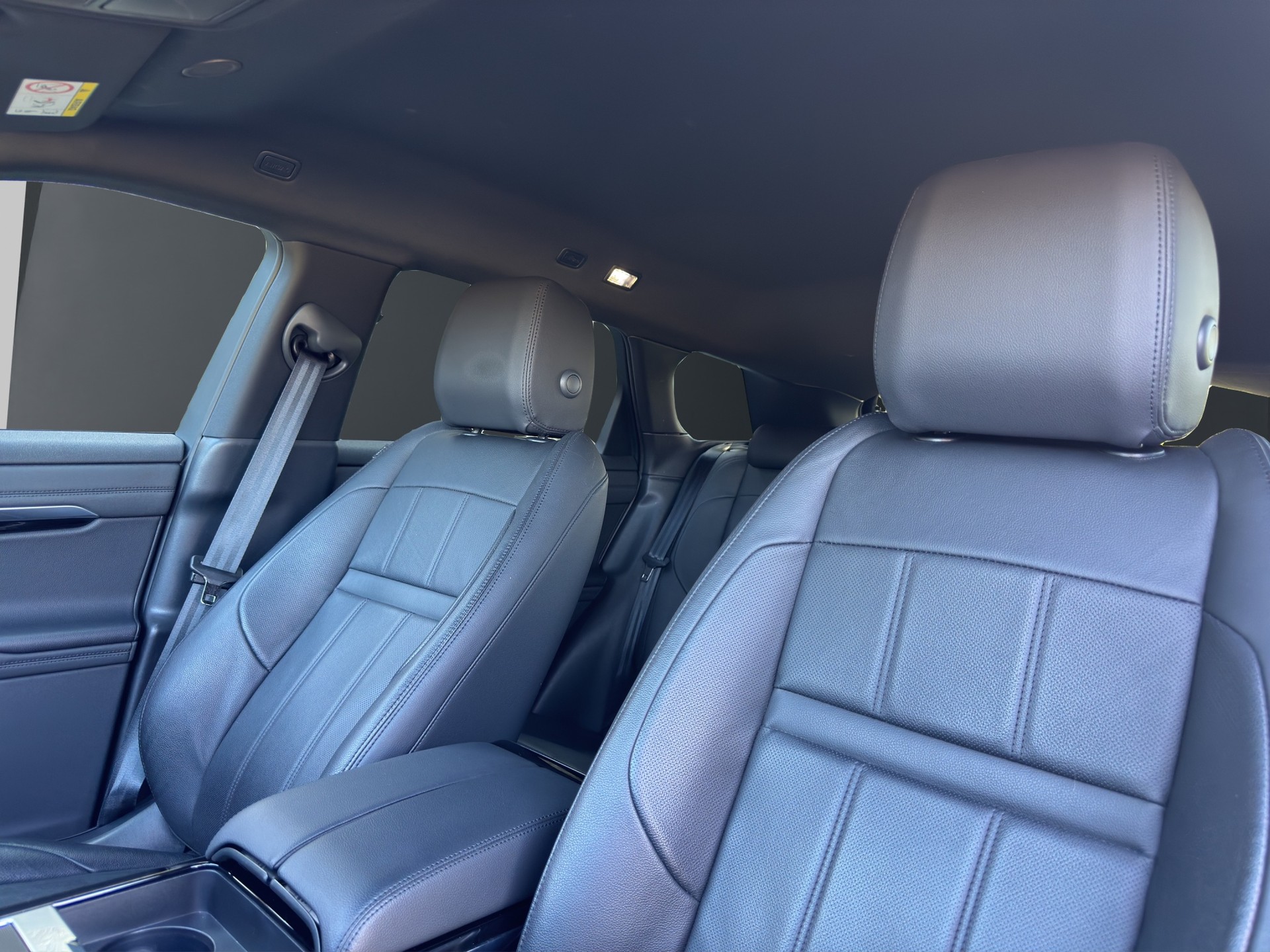 LAND ROVER Range Rover Evoque R-Dynamic P 250 SE AT9-image-17
