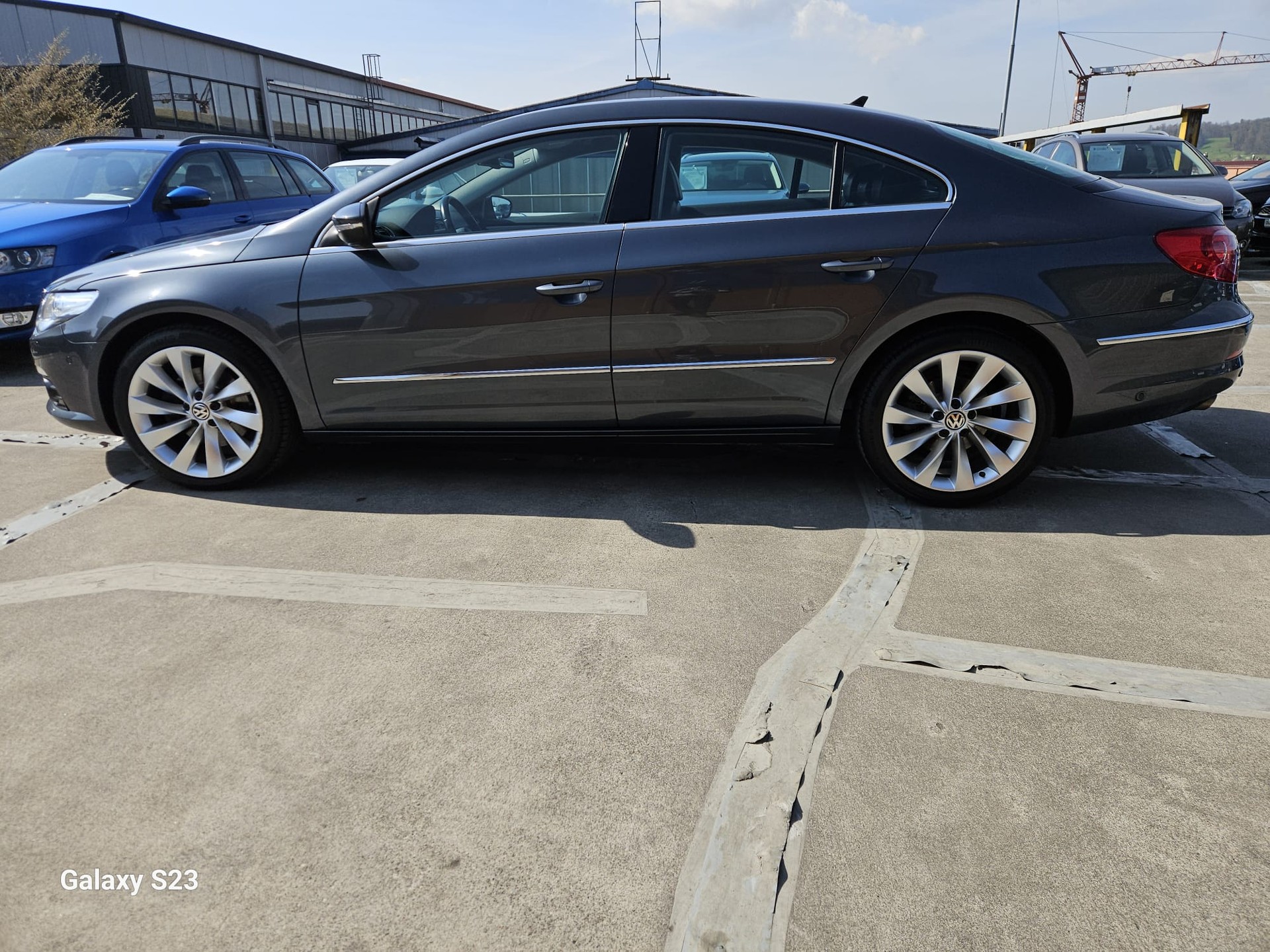 VW Passat CC 2.0 TDI BlueMotion Technology-showroom-element-1