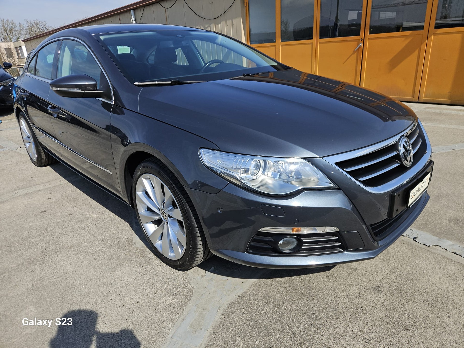 VW Passat CC 2.0 TDI BlueMotion Technology-image-5