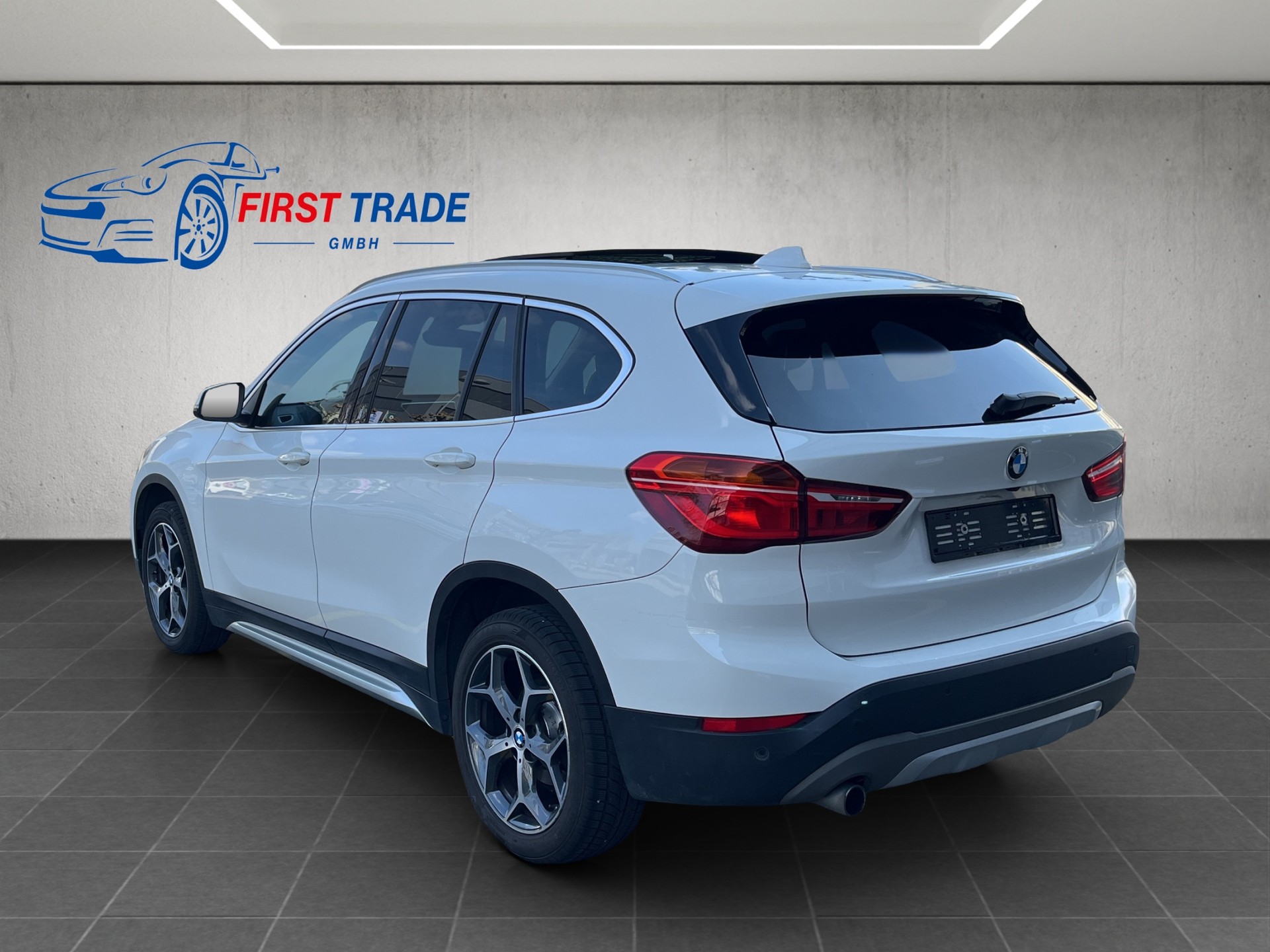 BMW X1 sDrive 18i Steptronic-image-5