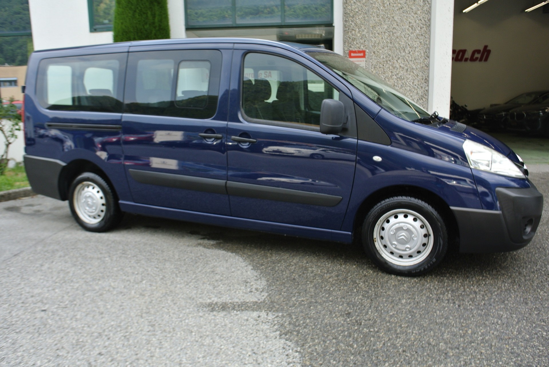 CITROEN Jumpy 2.0 HDi L2H1 Attraction-image-4