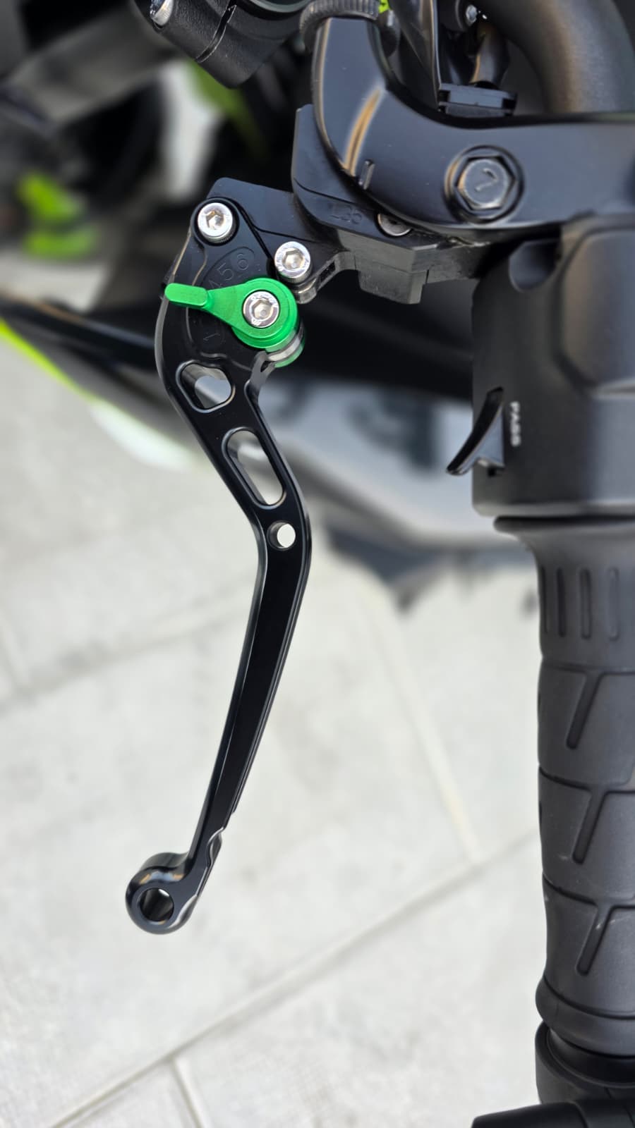 KAWASAKI Z 900-image-7