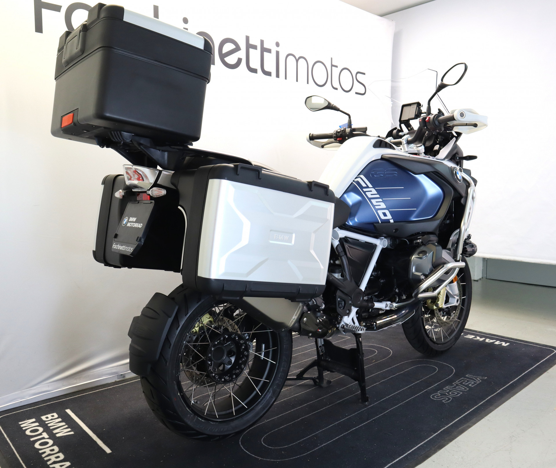 BMW R 1250 GS Adventure Trophy-showroom-element-3