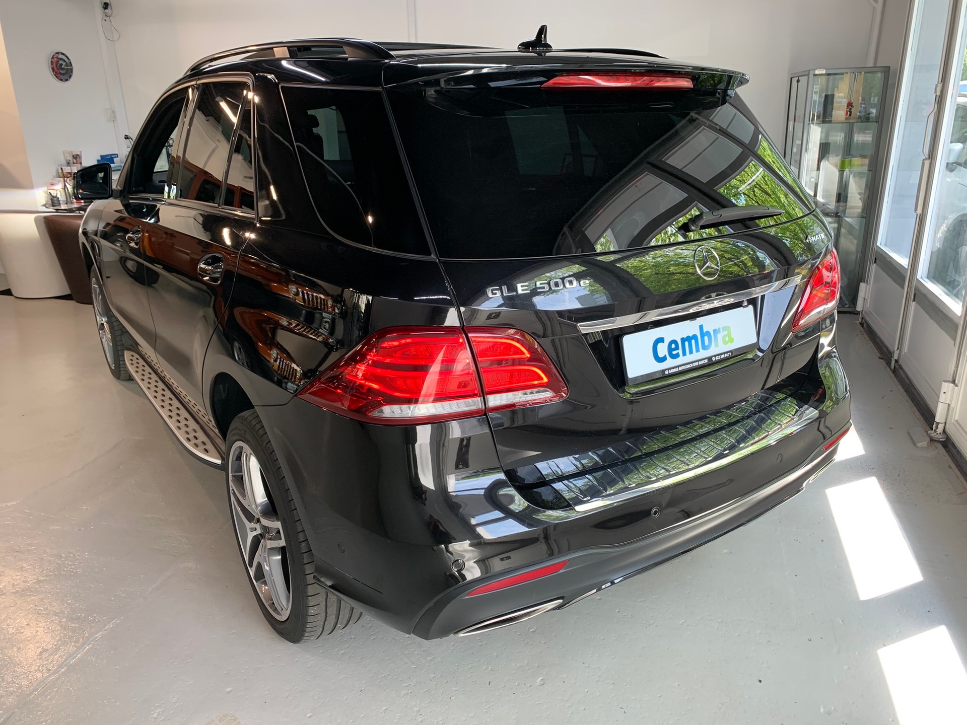 MERCEDES-BENZ GLE 500 e 4Matic 7G-Tronic-image-9