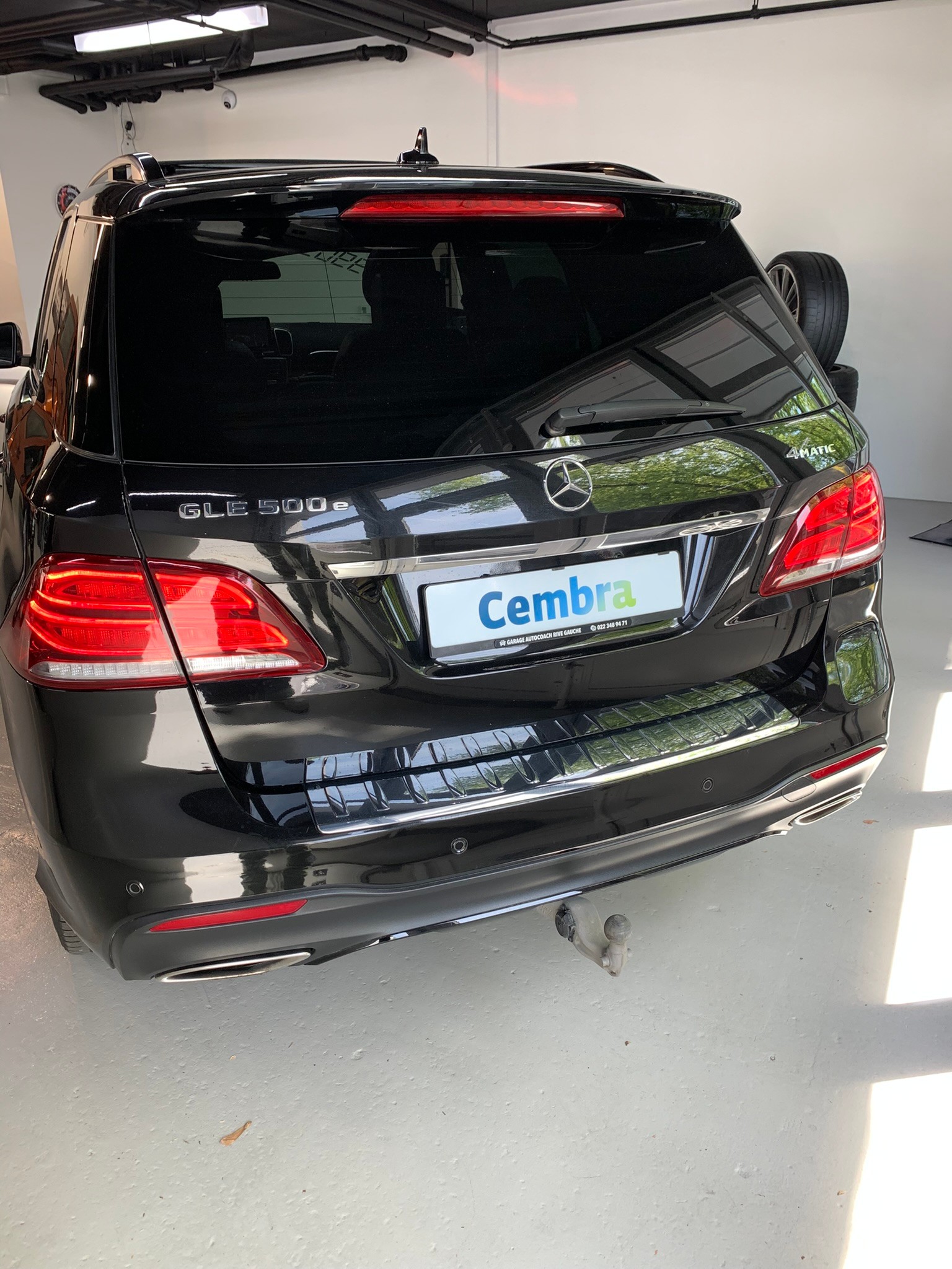 MERCEDES-BENZ GLE 500 e 4Matic 7G-Tronic-image-10
