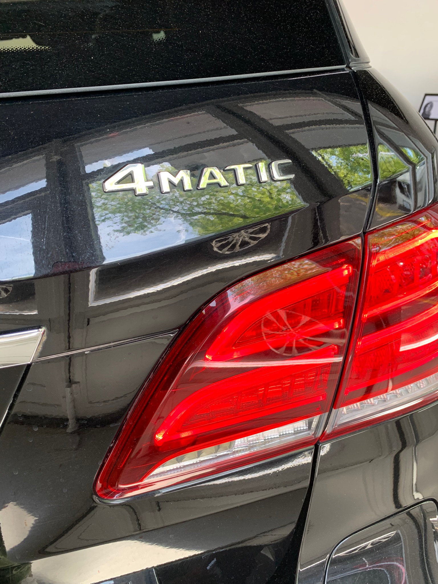 MERCEDES-BENZ GLE 500 e 4Matic 7G-Tronic-image-11