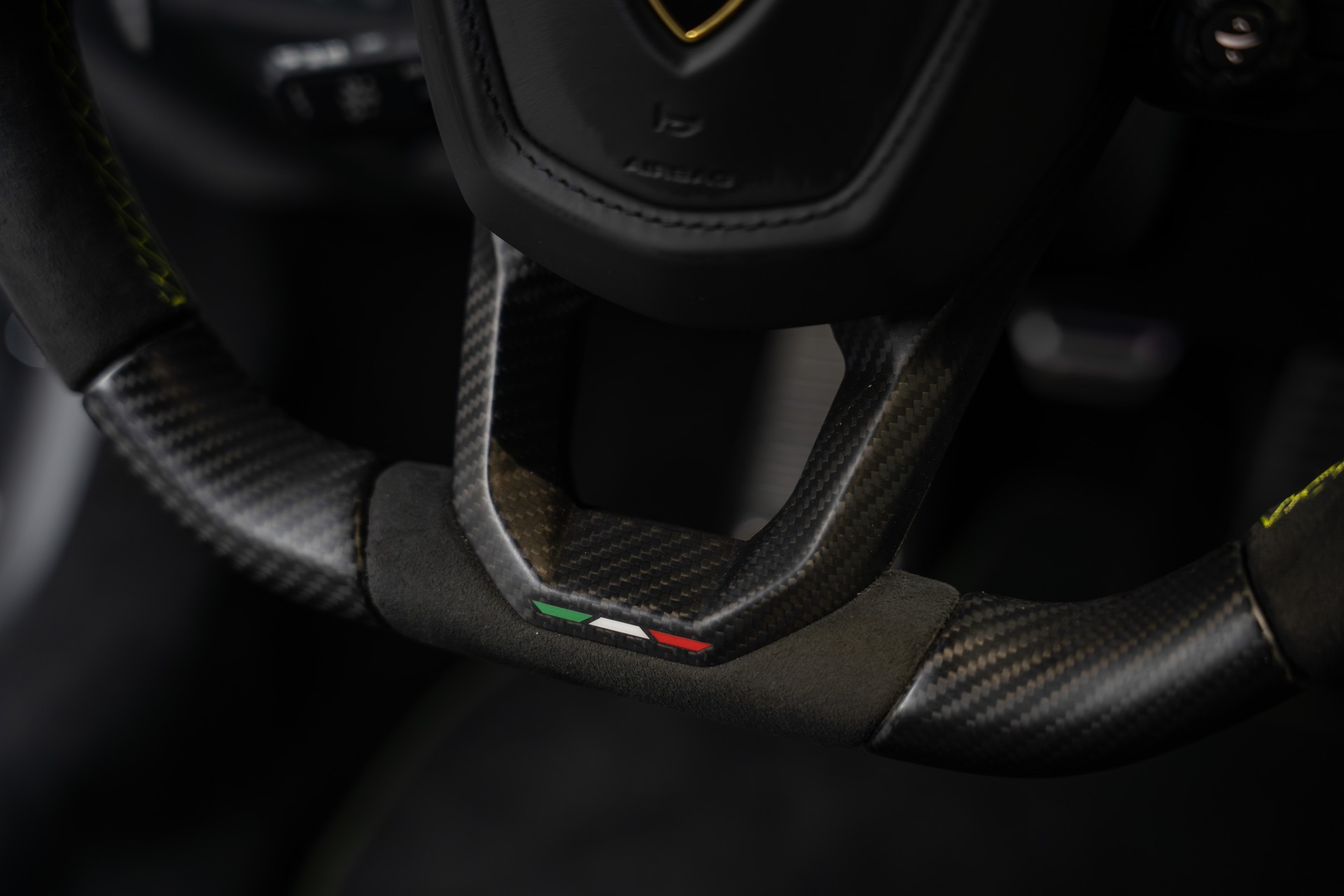 LAMBORGHINI Revuelto HPEV-image-13