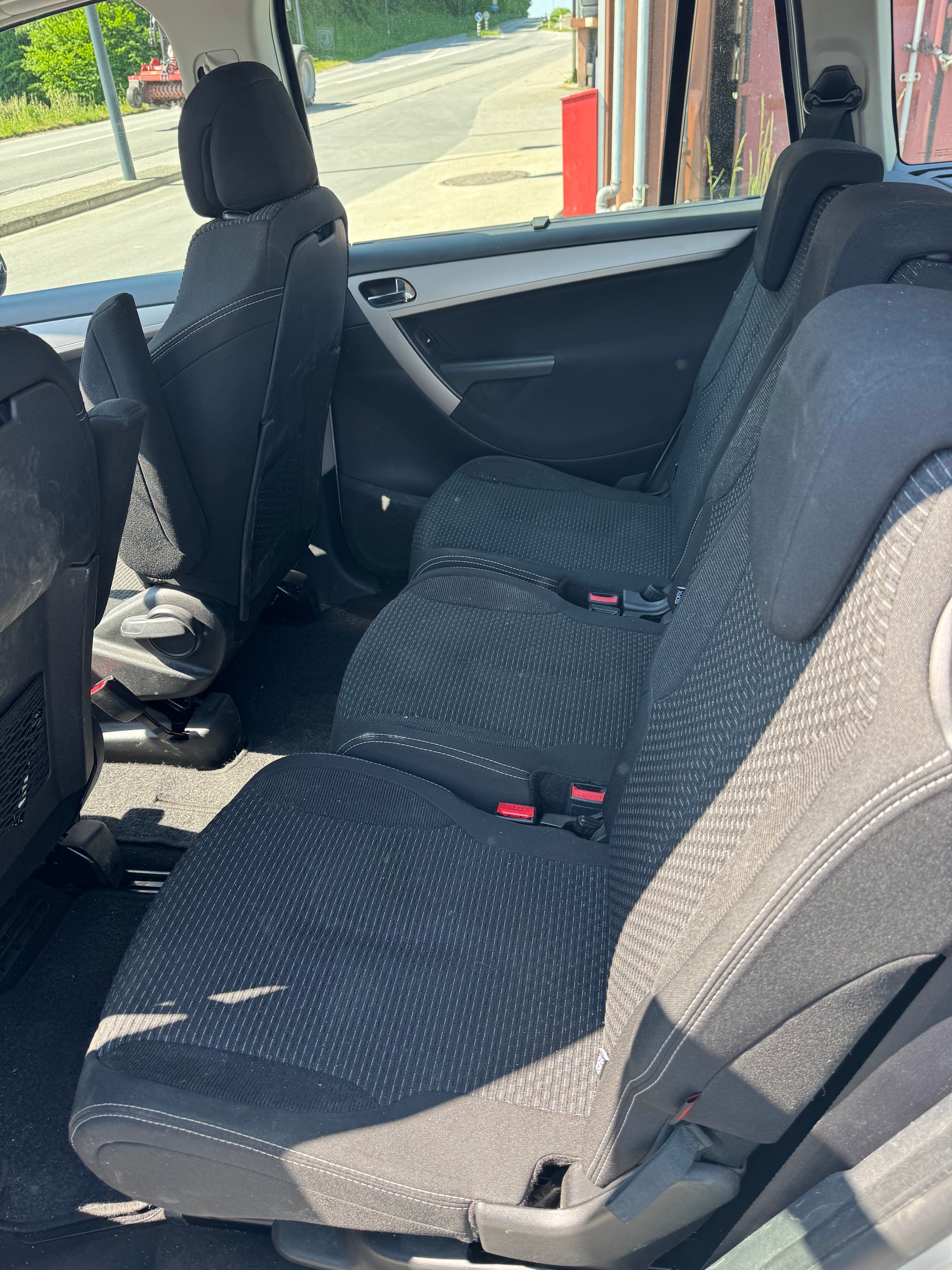 CITROEN Grand C4 Picasso 2.0 HDI Exclusive Automatic-image-5