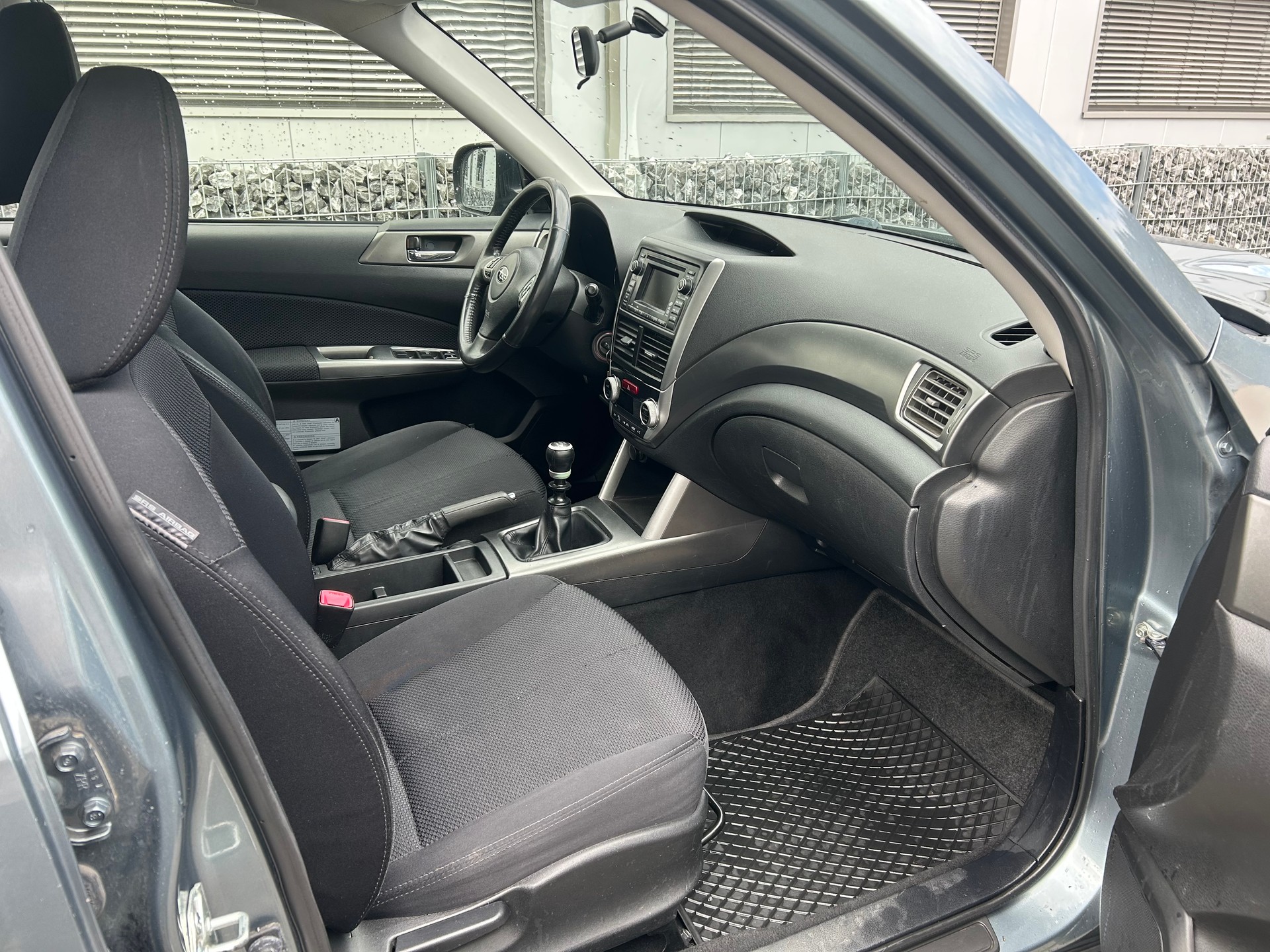 SUBARU Forester 2.0D X Swiss-image-10