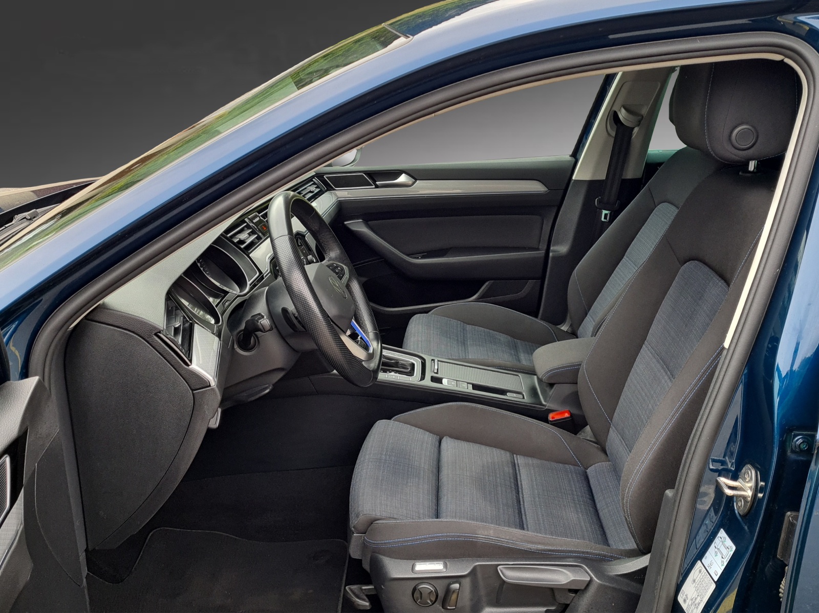 VW Passat Variant 1.4 TSI GTE Hybrid DSG-image-5