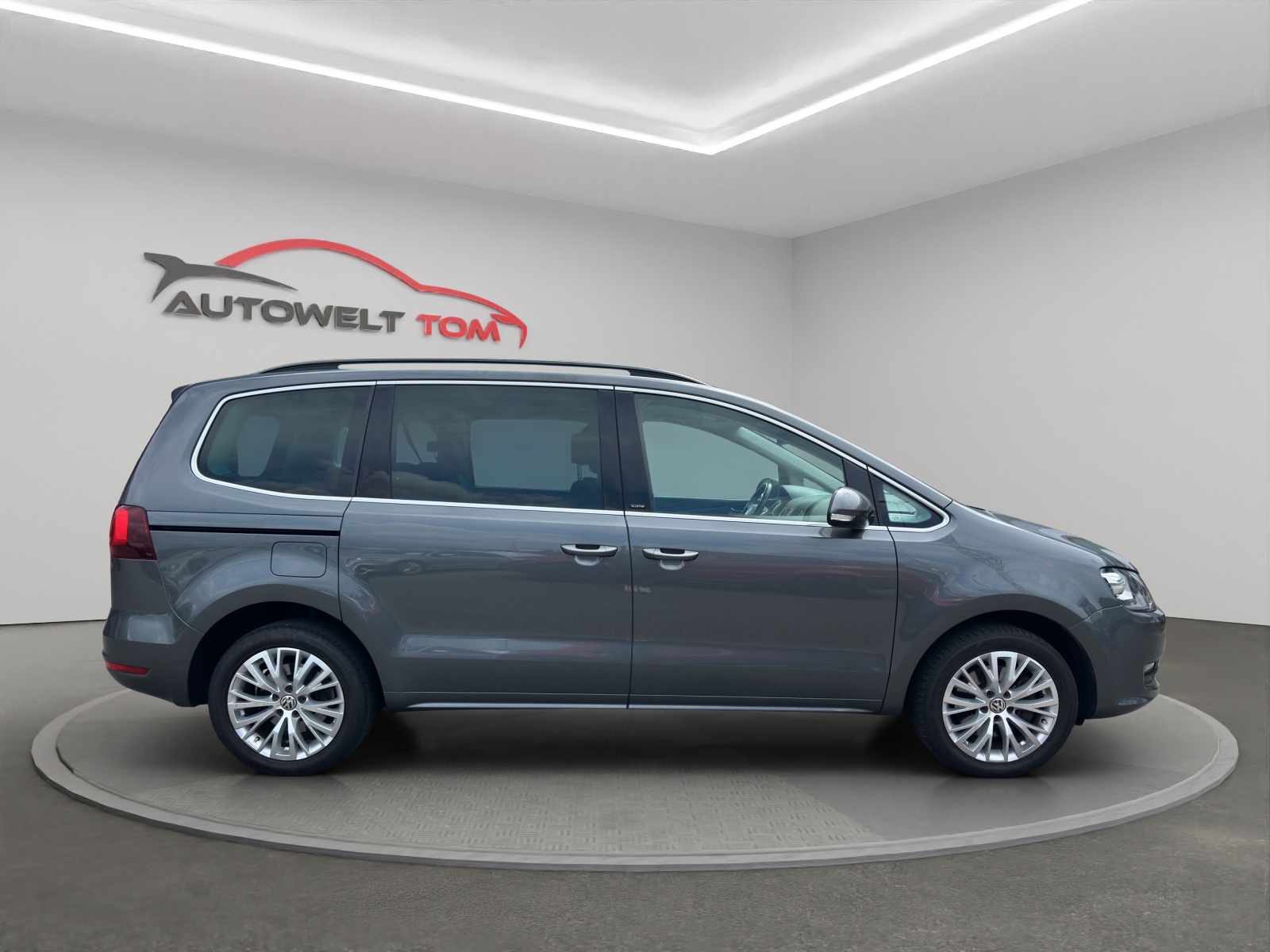 VW Sharan 2.0 TDI BMT Comfortline 4Motion DSG-image-5
